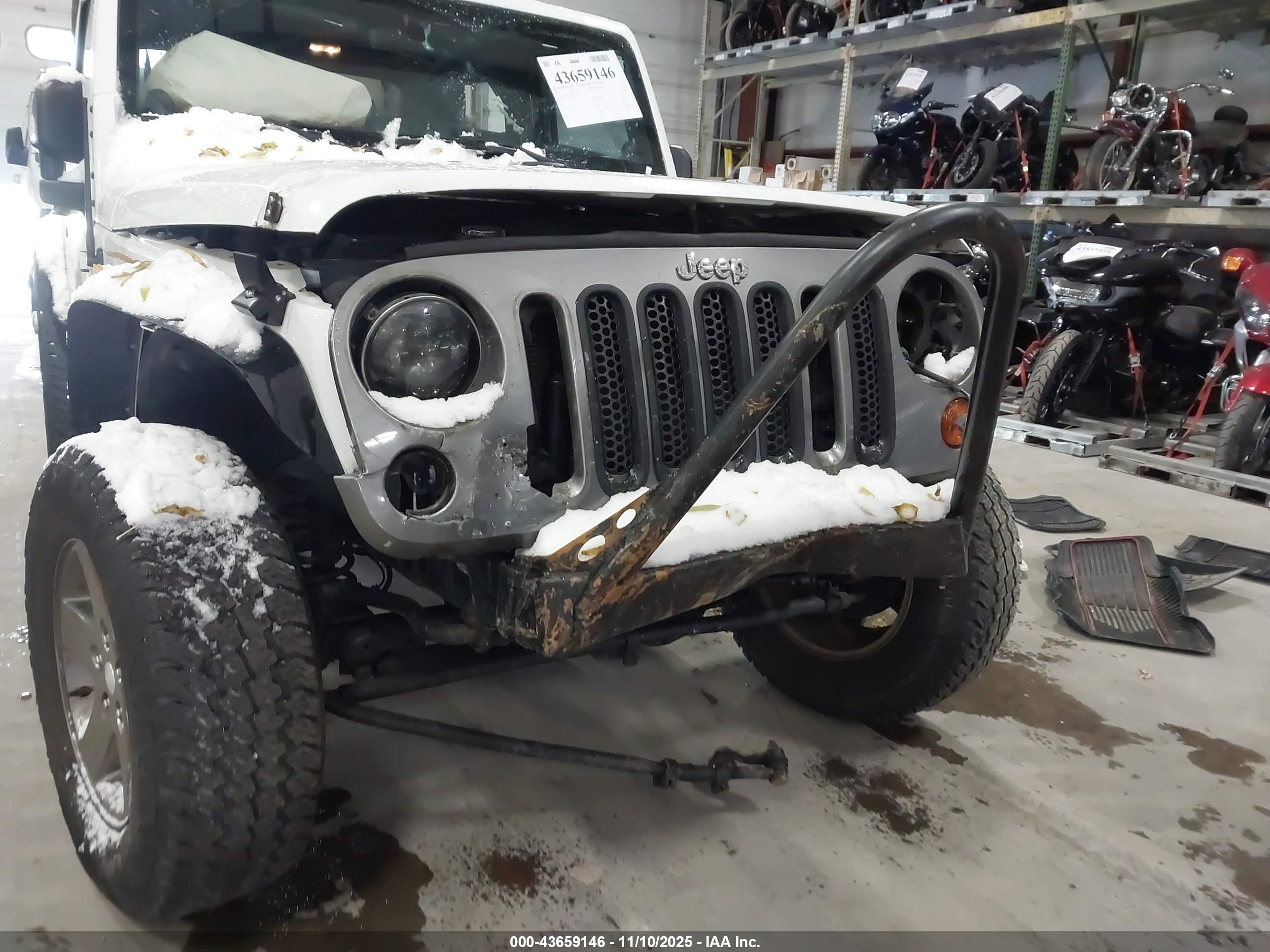 JEEP WRANGLER image 6