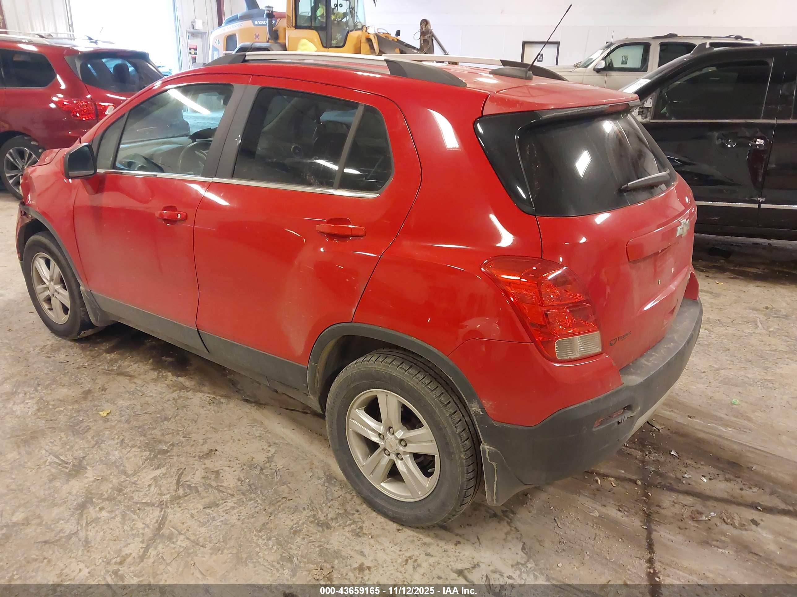 CHEVROLET TRAX image 3