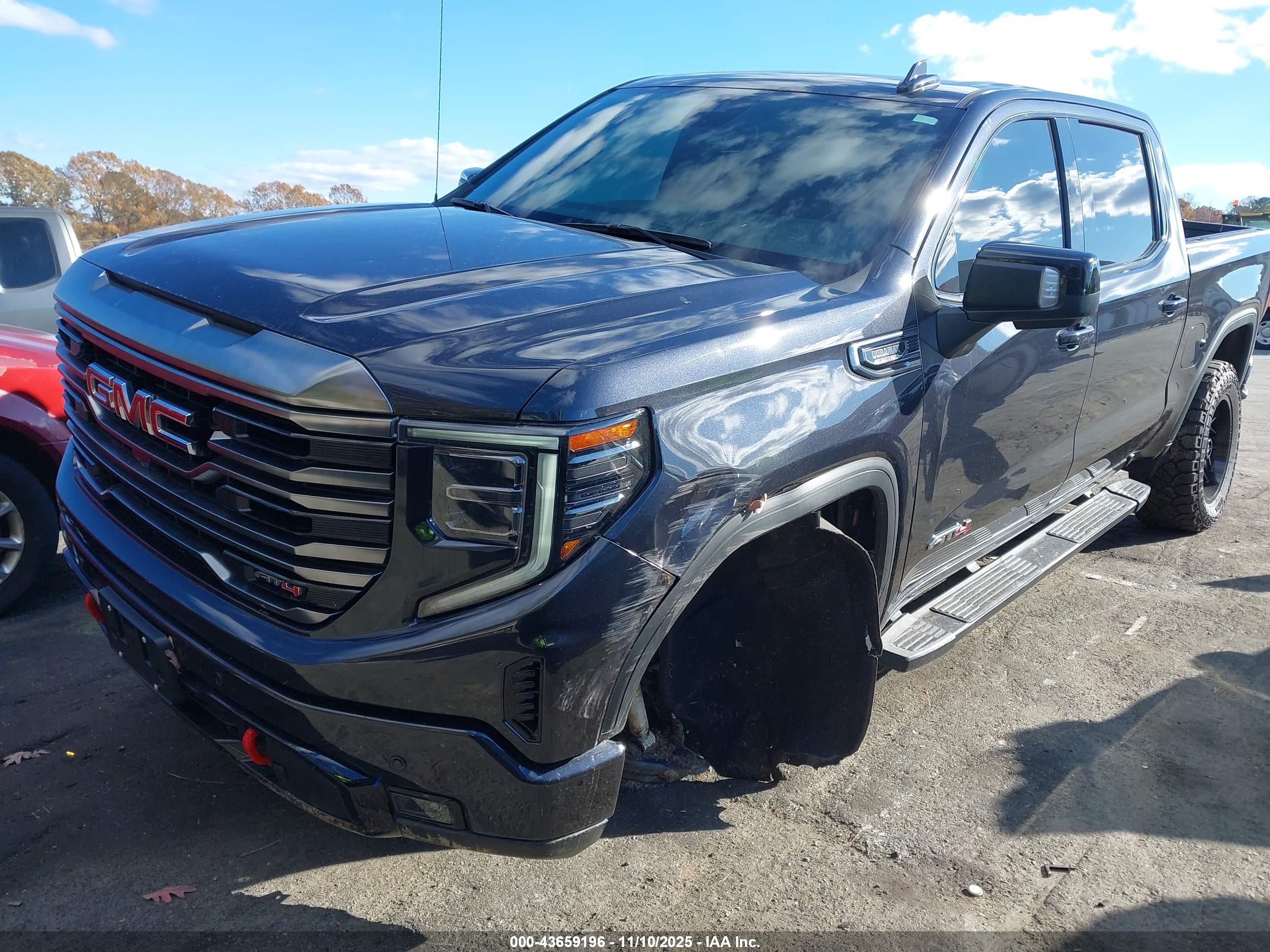 GMC SIERRA image 6