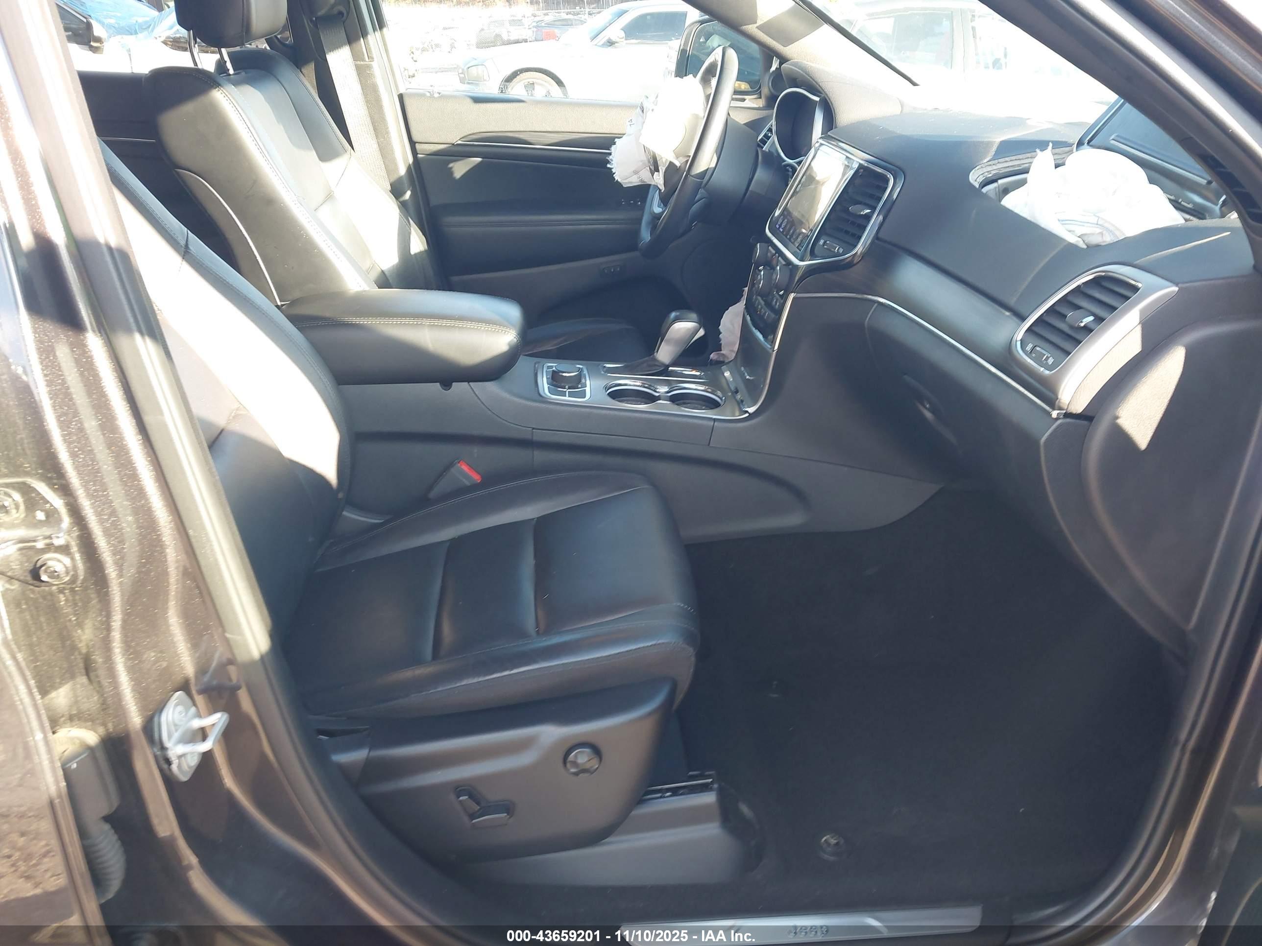 JEEP GRAND image 5