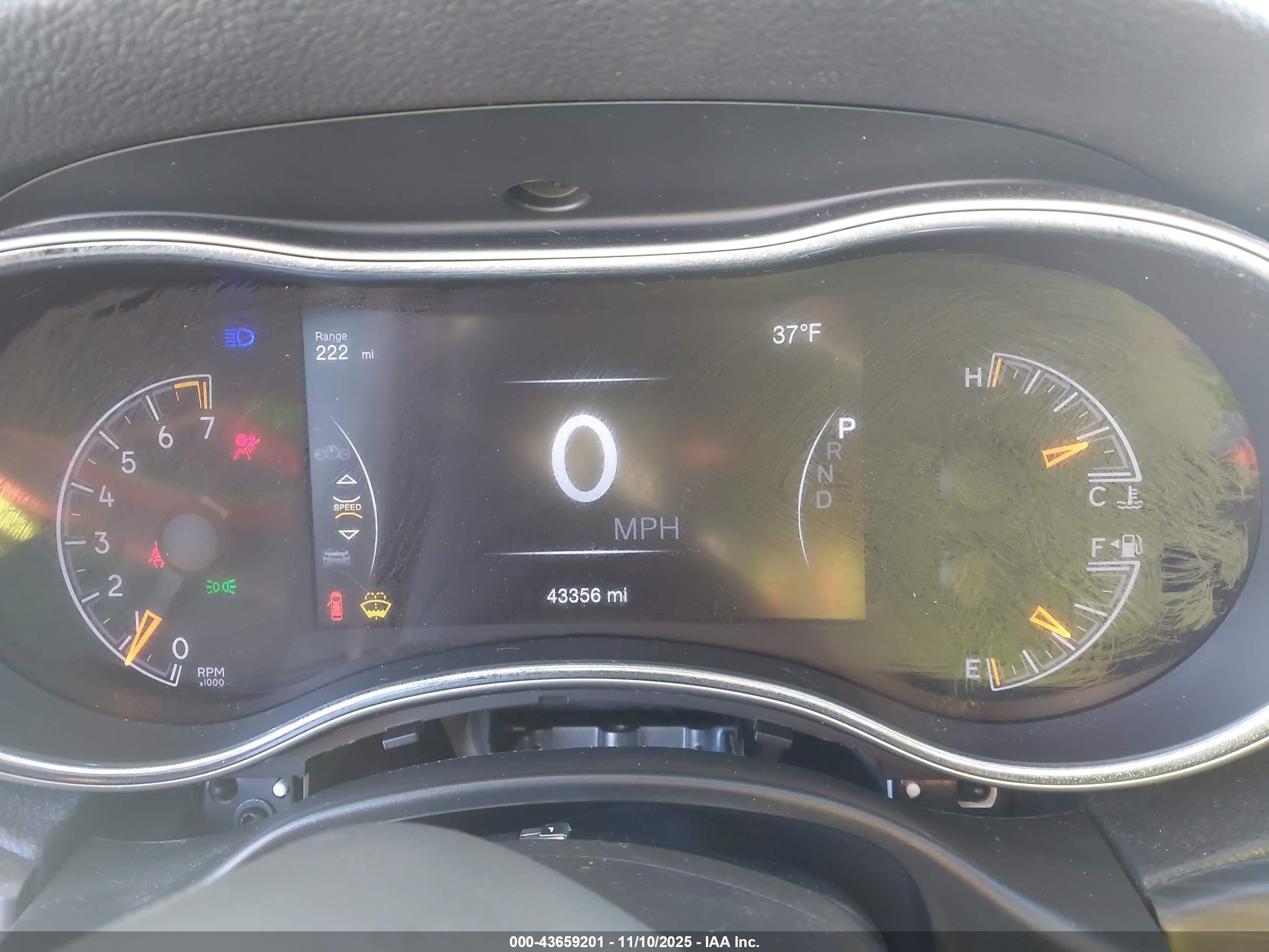 JEEP GRAND image 7