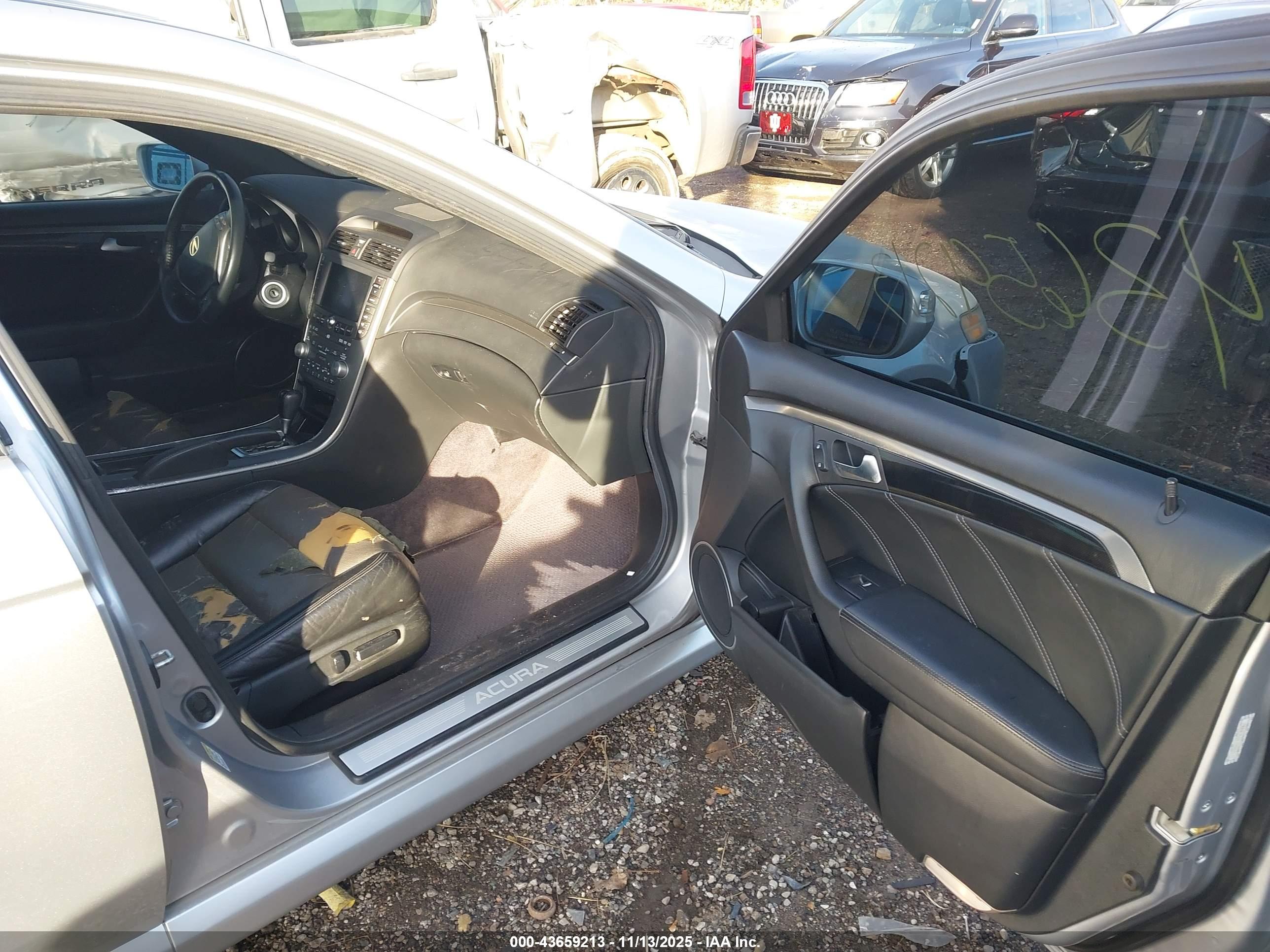 ACURA TL image 5