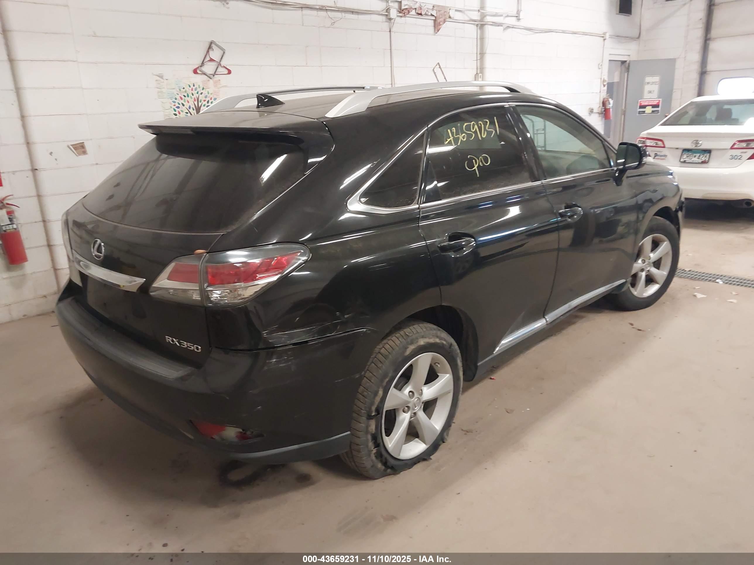 LEXUS RX image 4