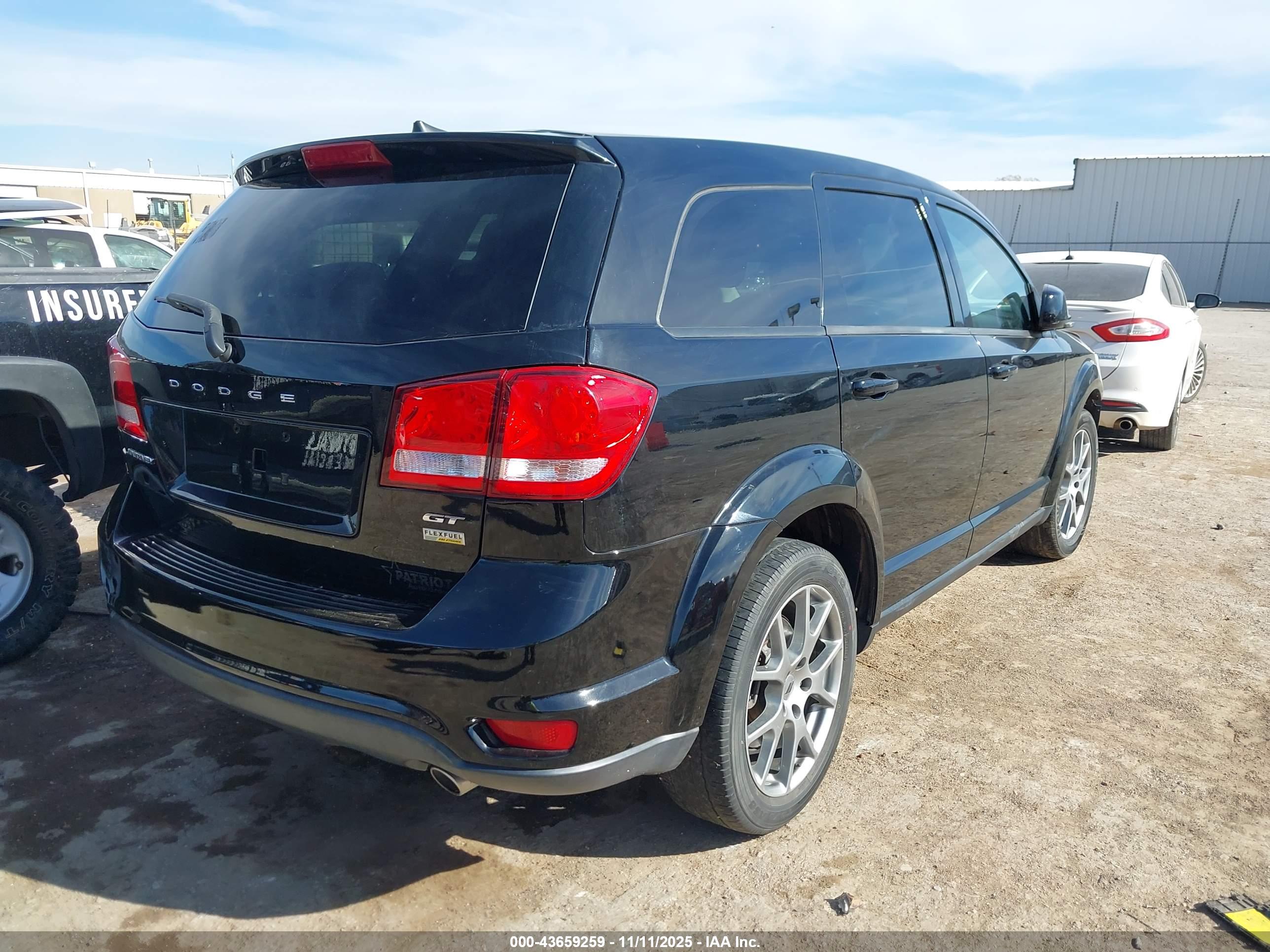 DODGE JOURNEY image 4