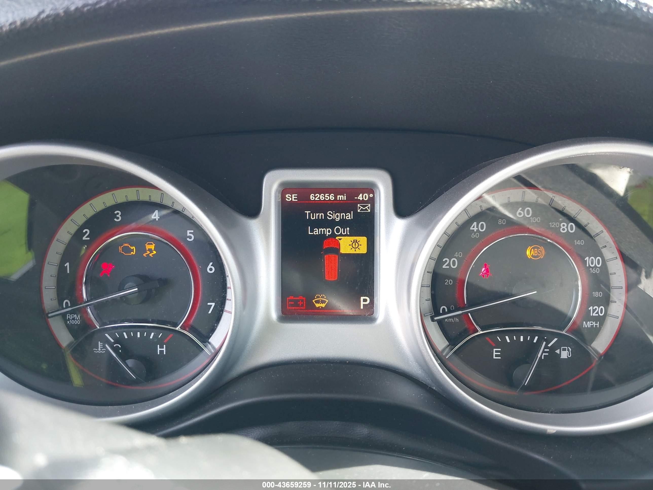 DODGE JOURNEY image 7