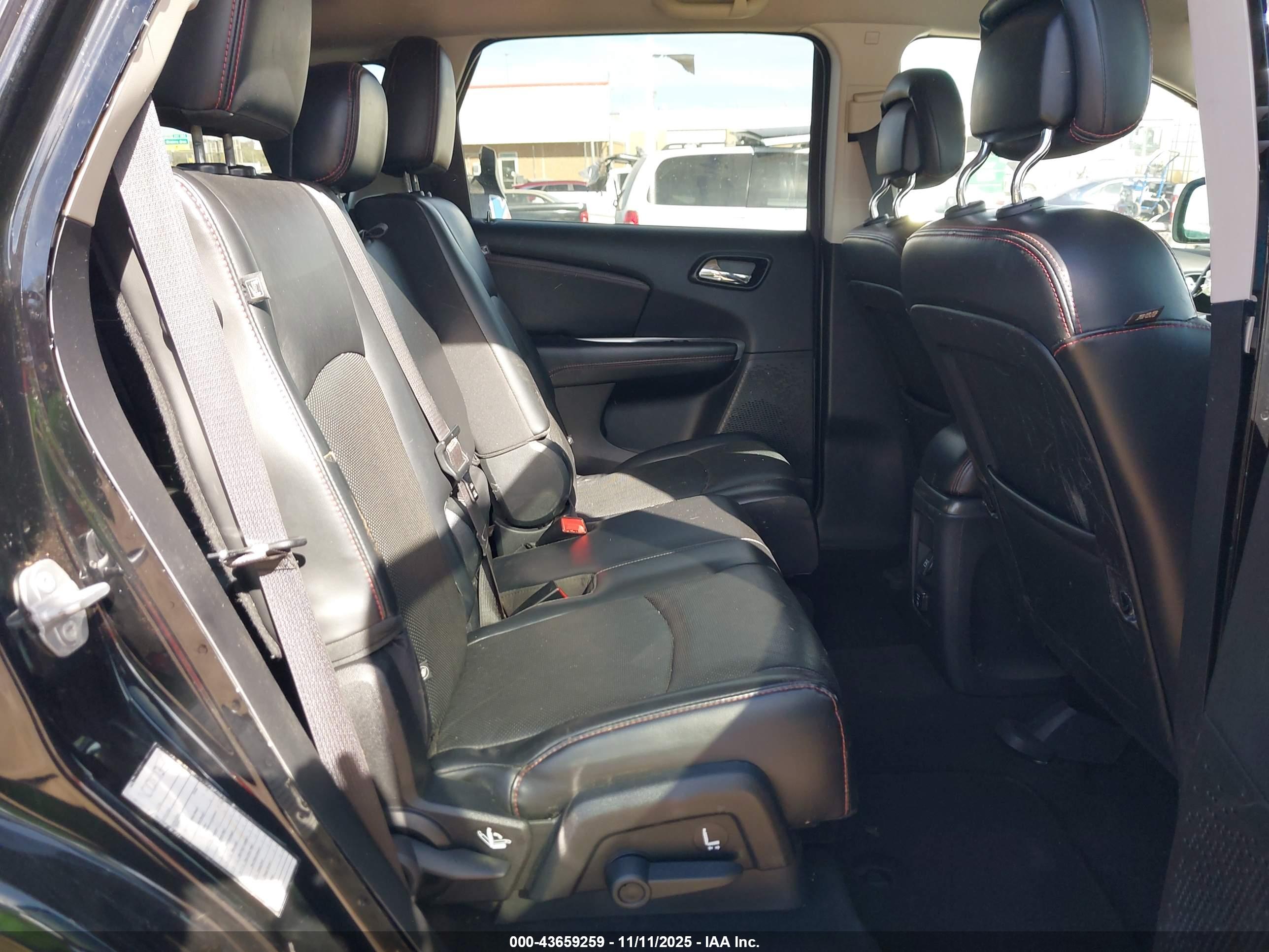 DODGE JOURNEY image 8