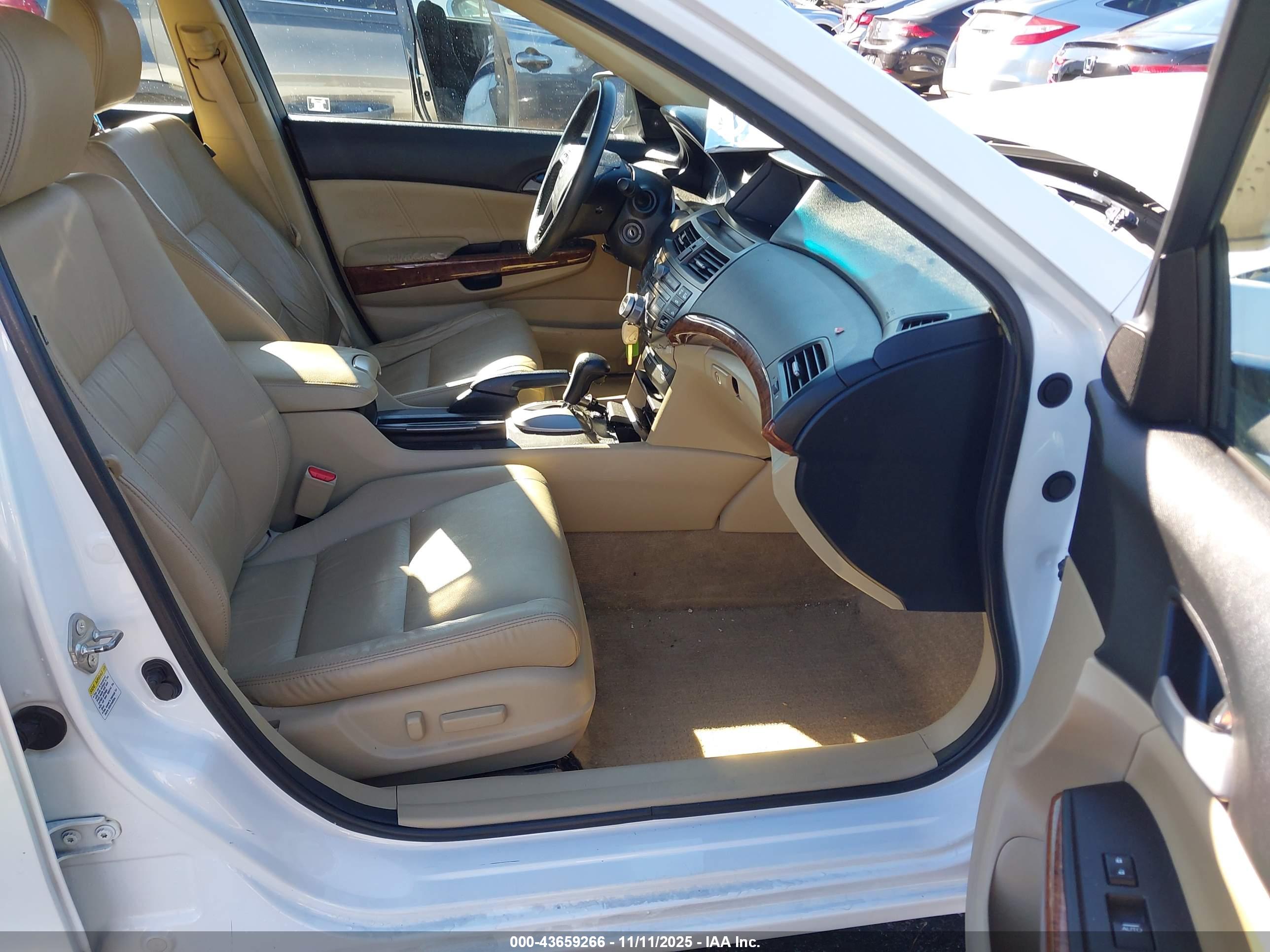 HONDA ACCORD image 5