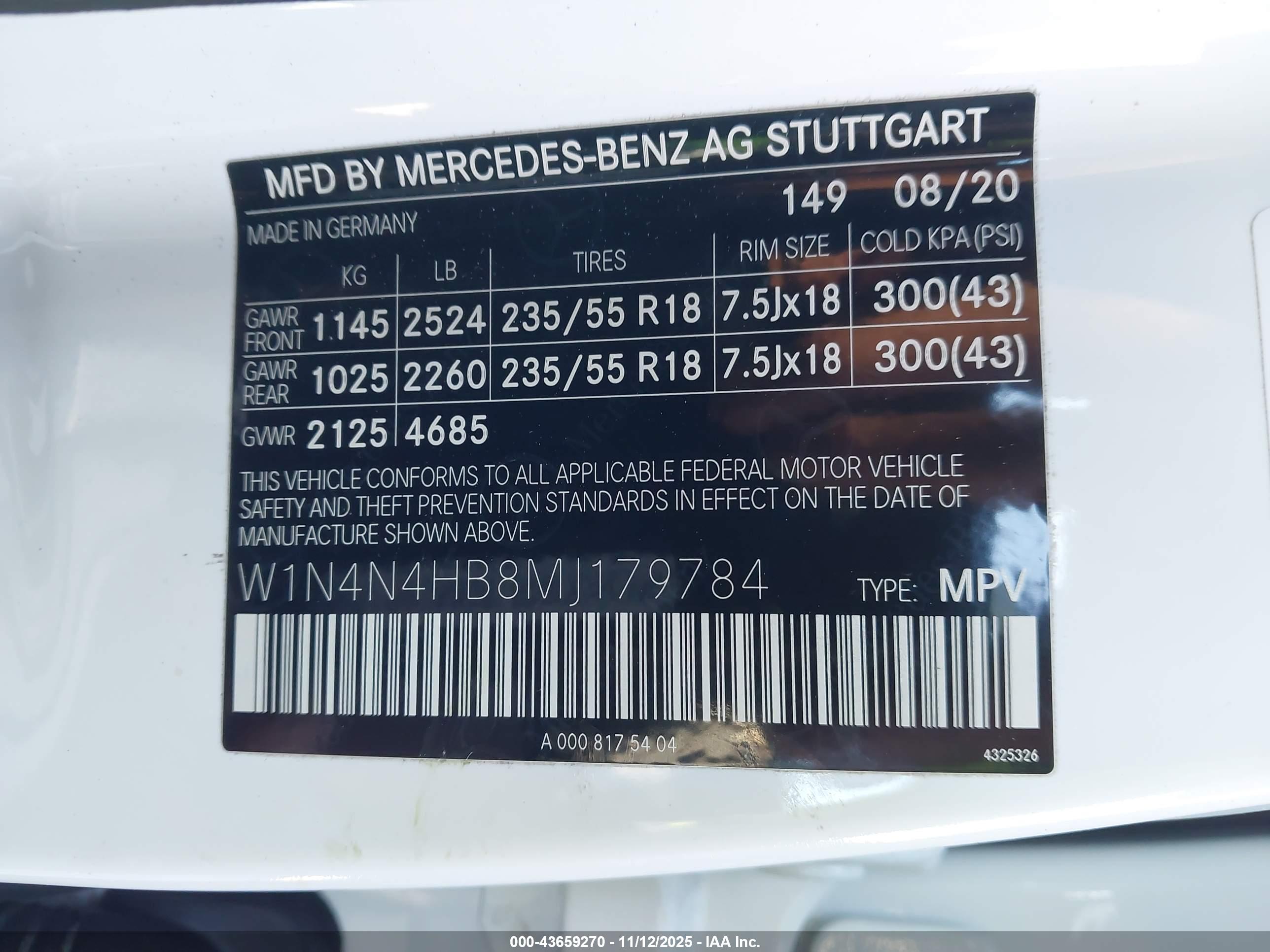 MERCEDES-BENZ GLA image 9