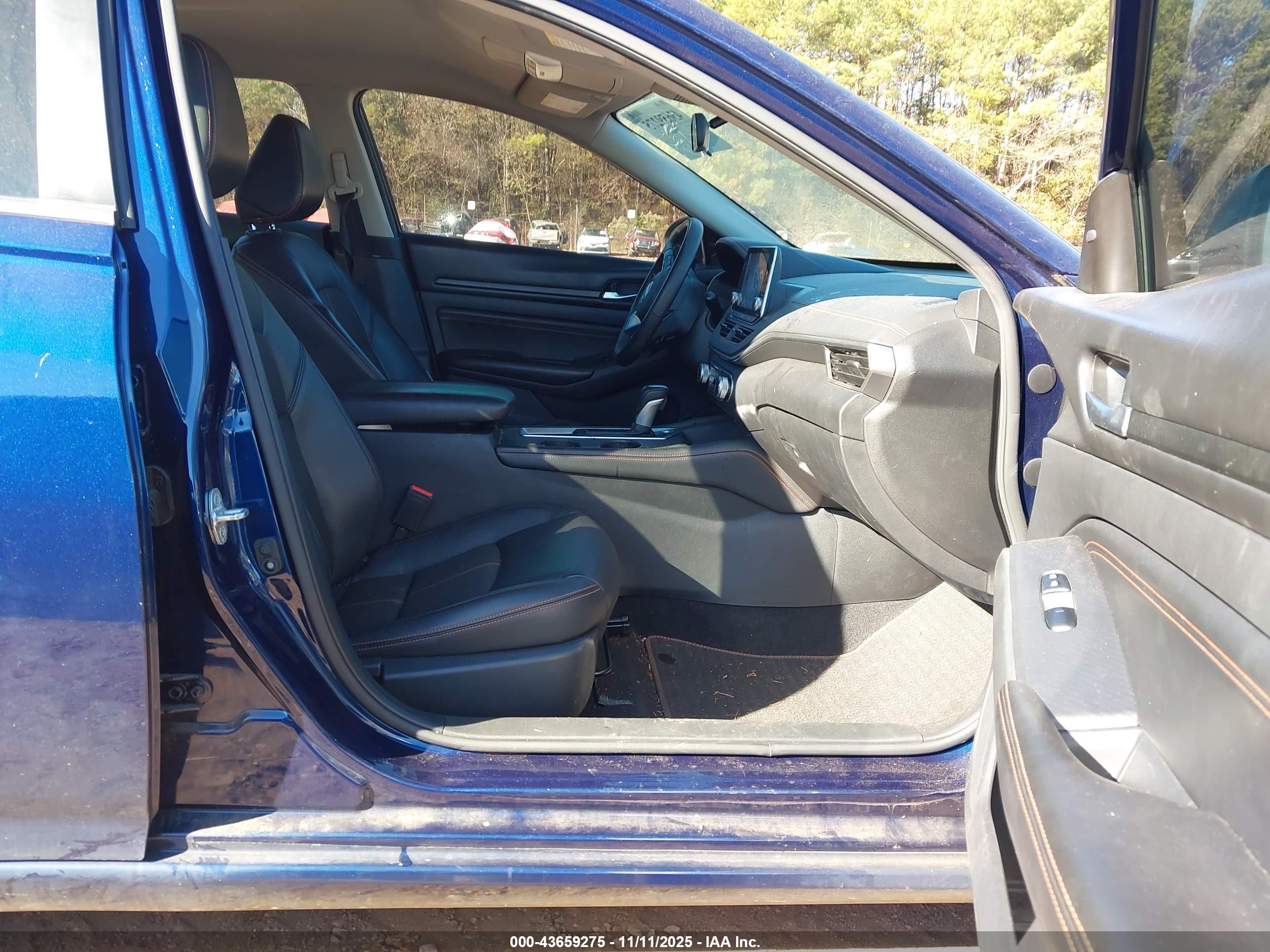 NISSAN ALTIMA image 5