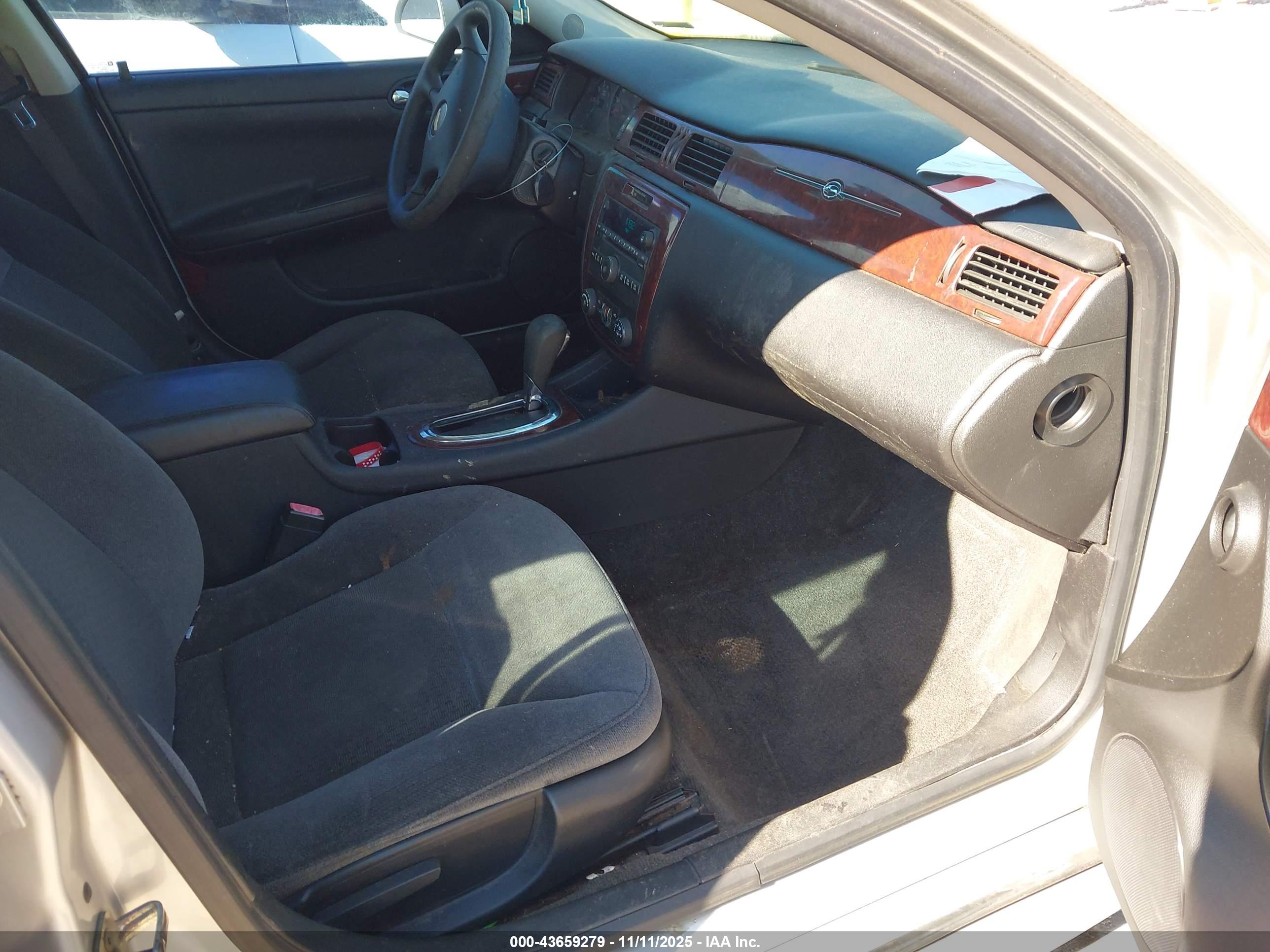 CHEVROLET IMPALA image 5