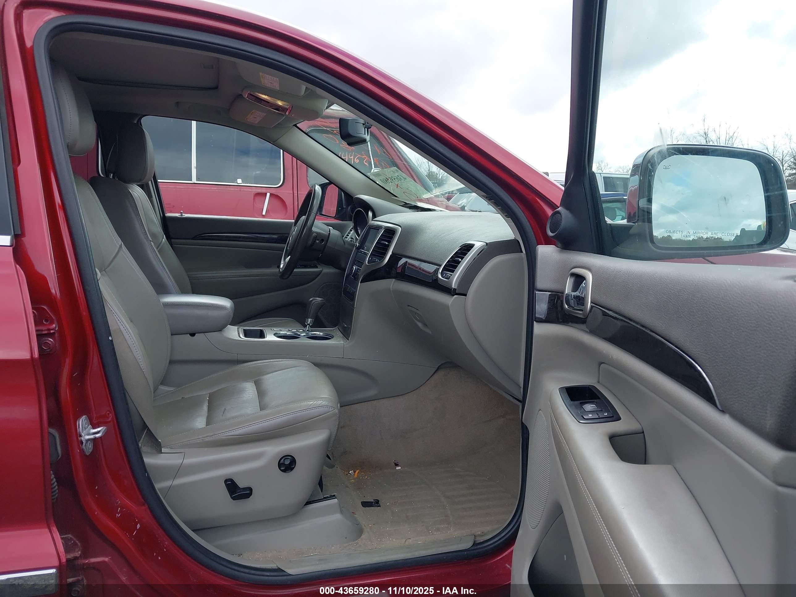 JEEP GRAND image 5