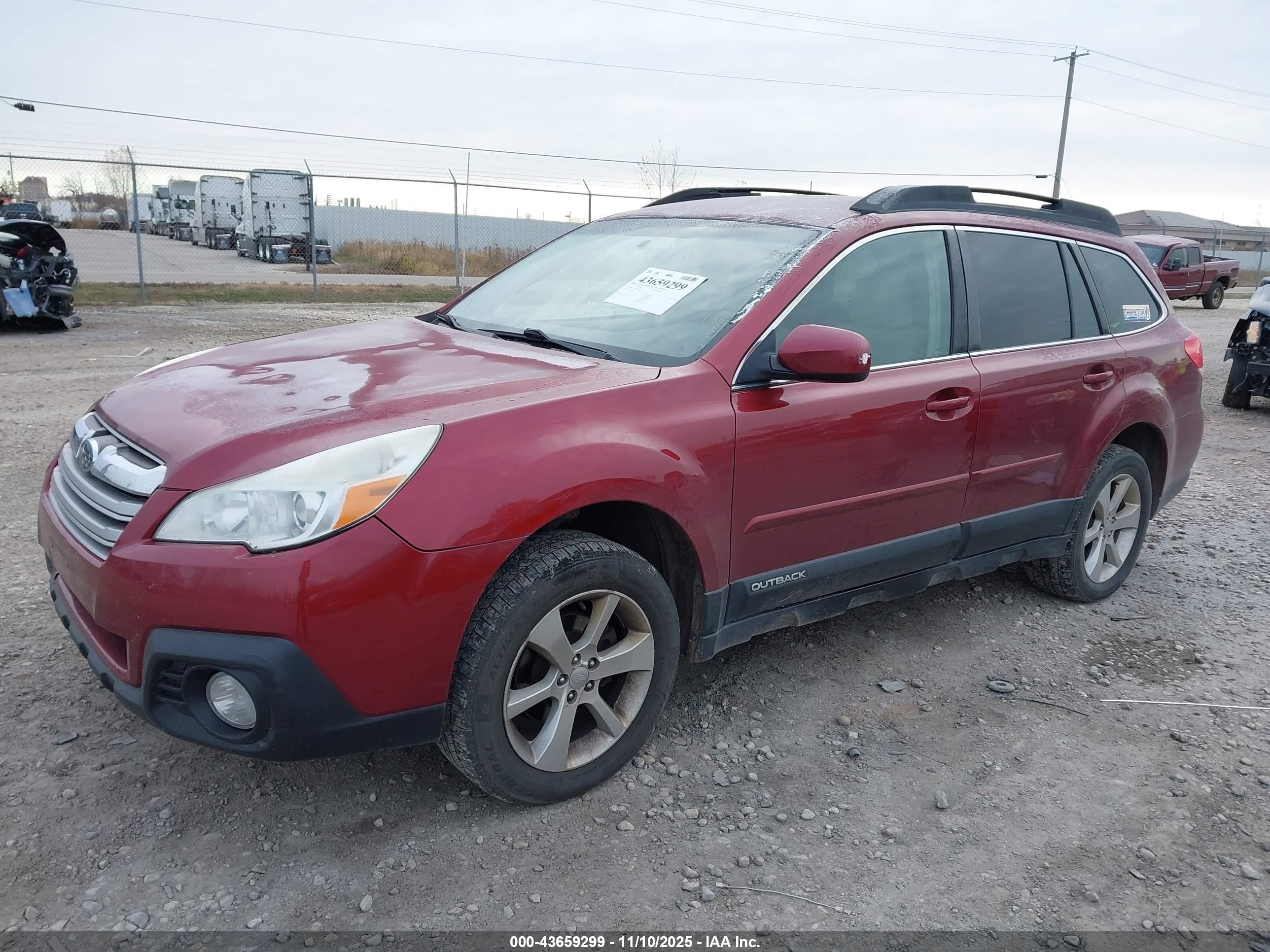 SUBARU OUTBACK image 2