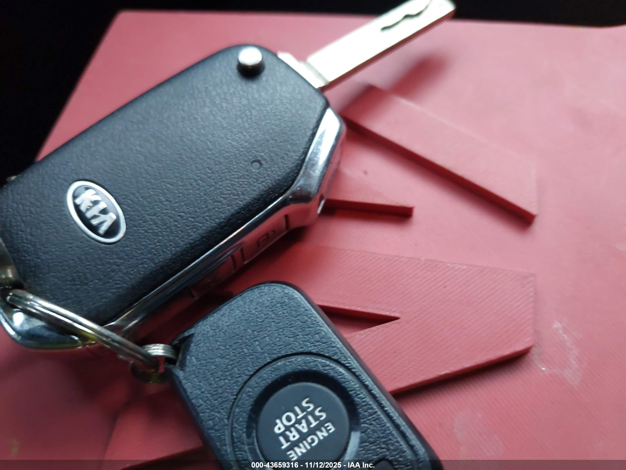 KIA SELTOS image 11