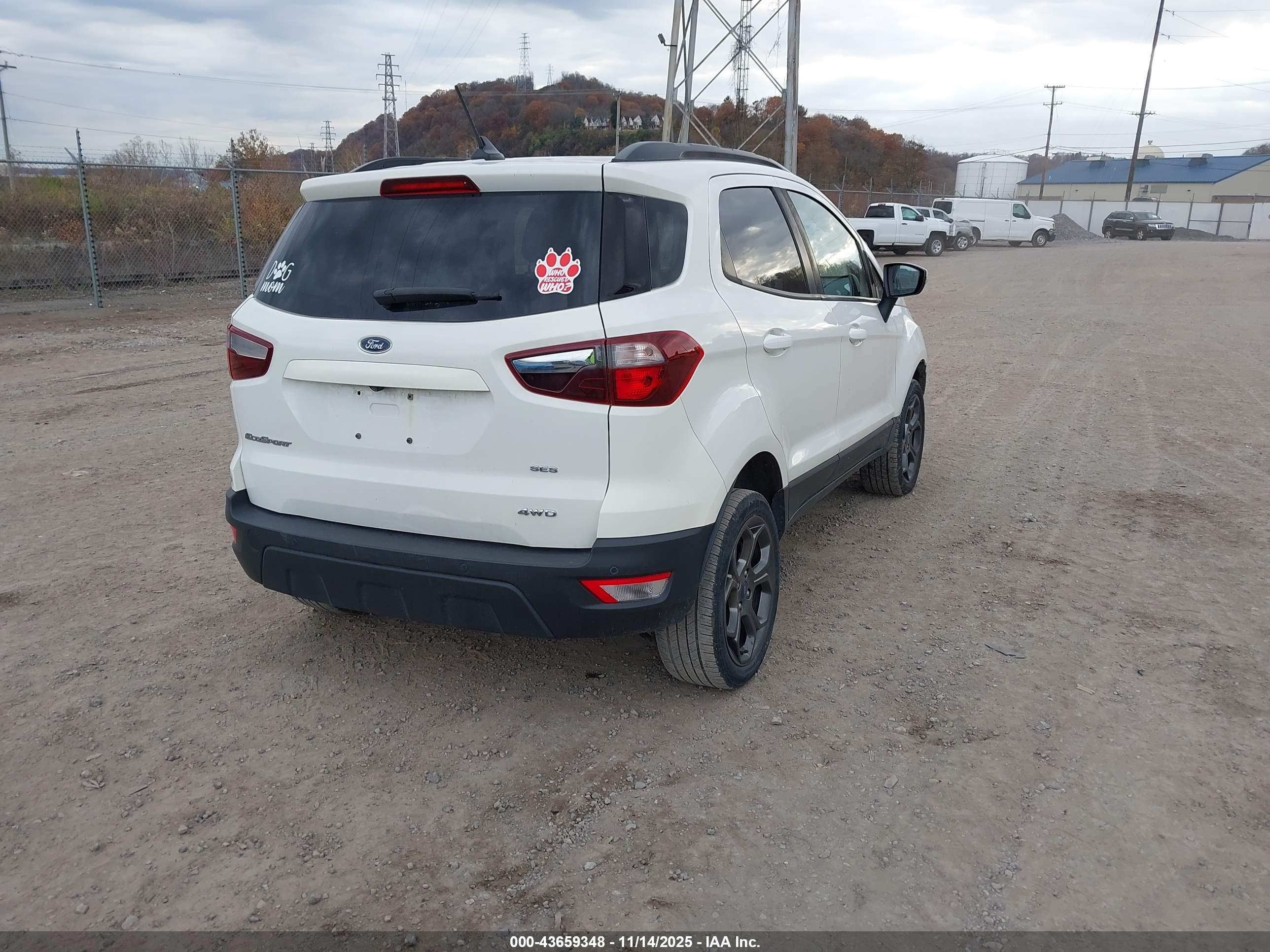 FORD ECOSPORT image 4