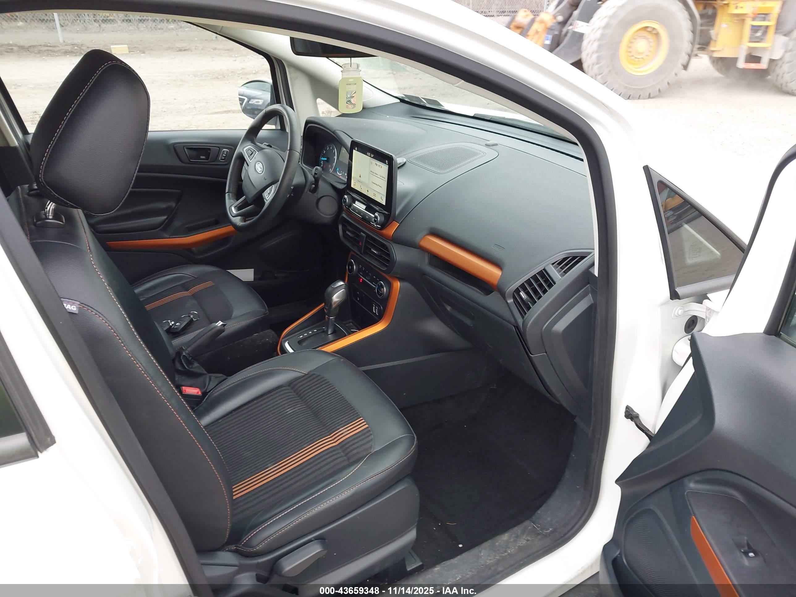 FORD ECOSPORT image 5