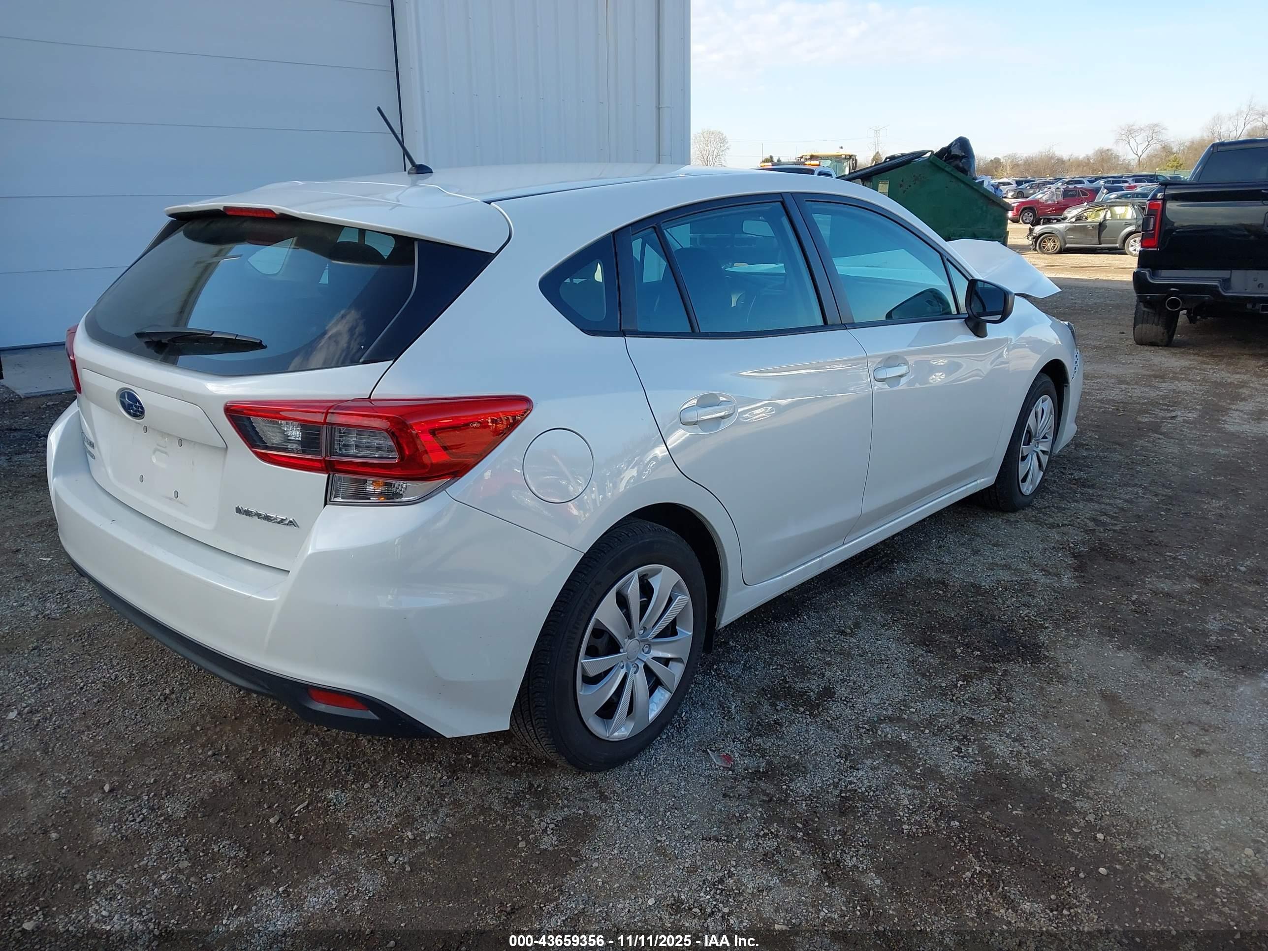 SUBARU IMPREZA image 4