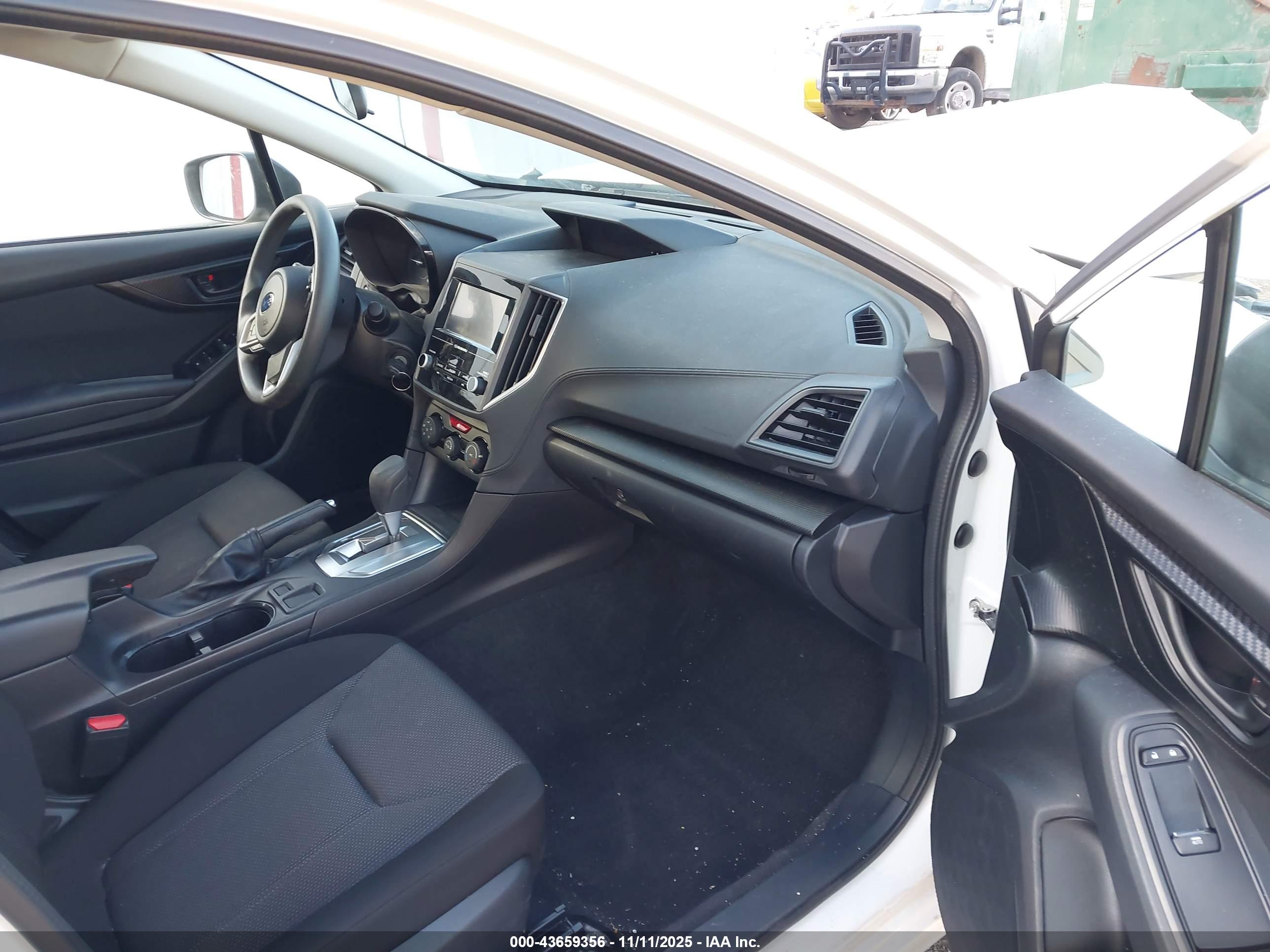 SUBARU IMPREZA image 5
