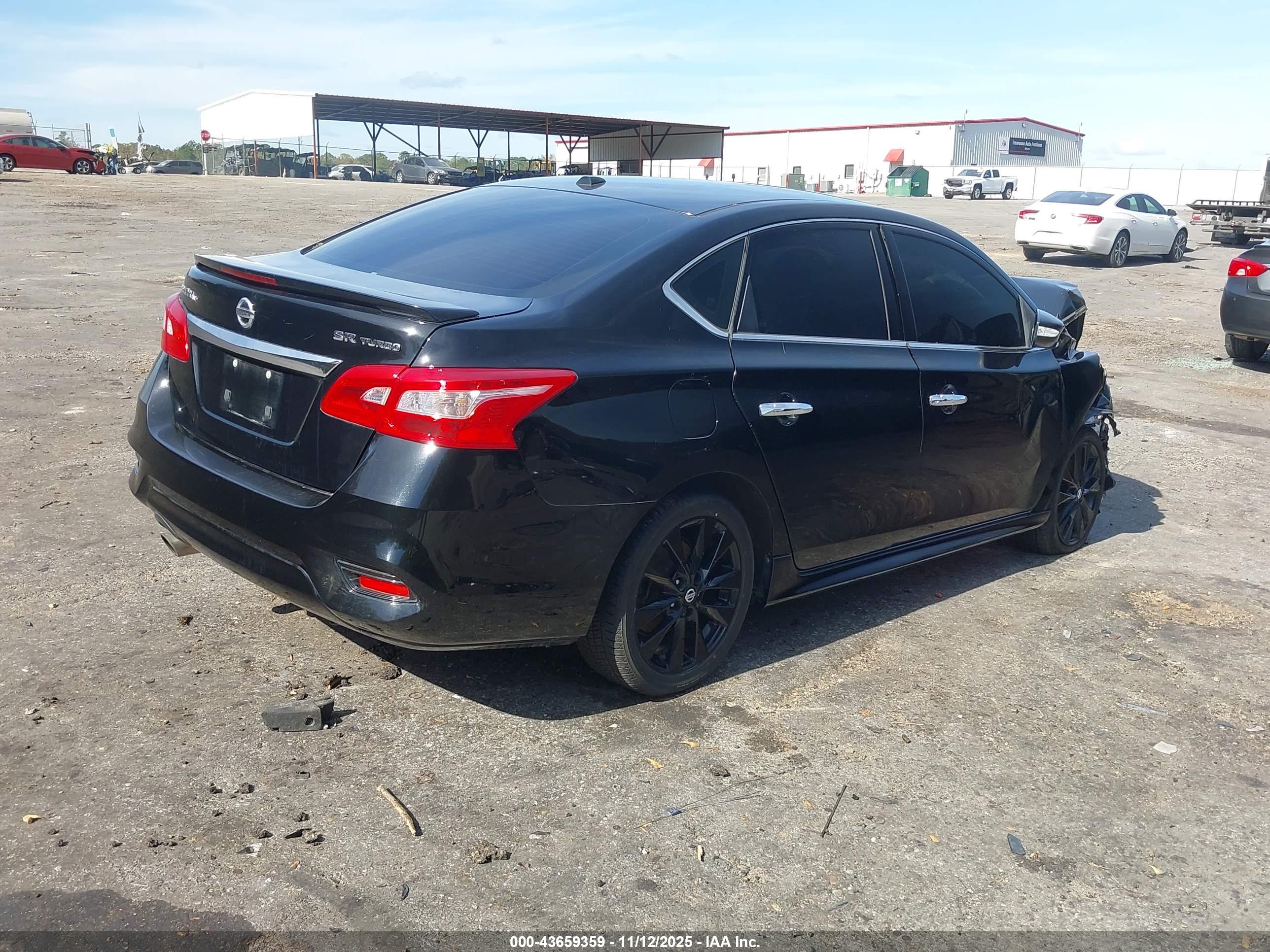 NISSAN SENTRA image 4
