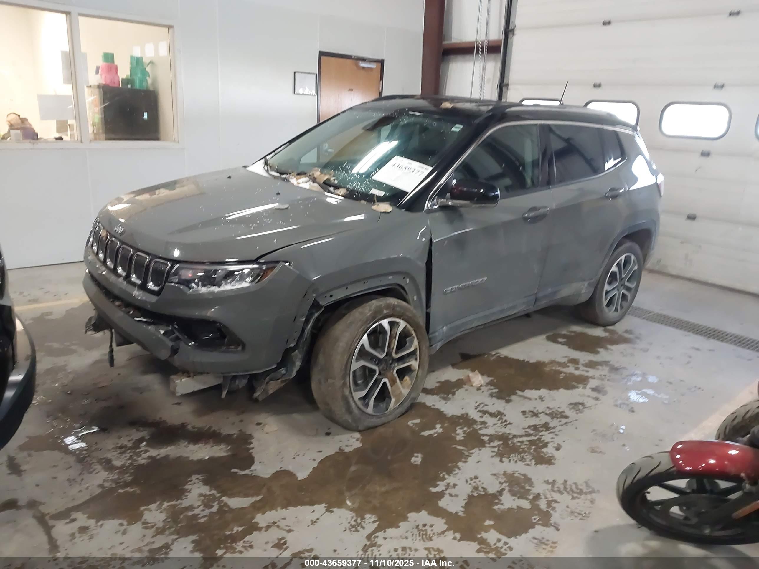JEEP COMPASS image 2