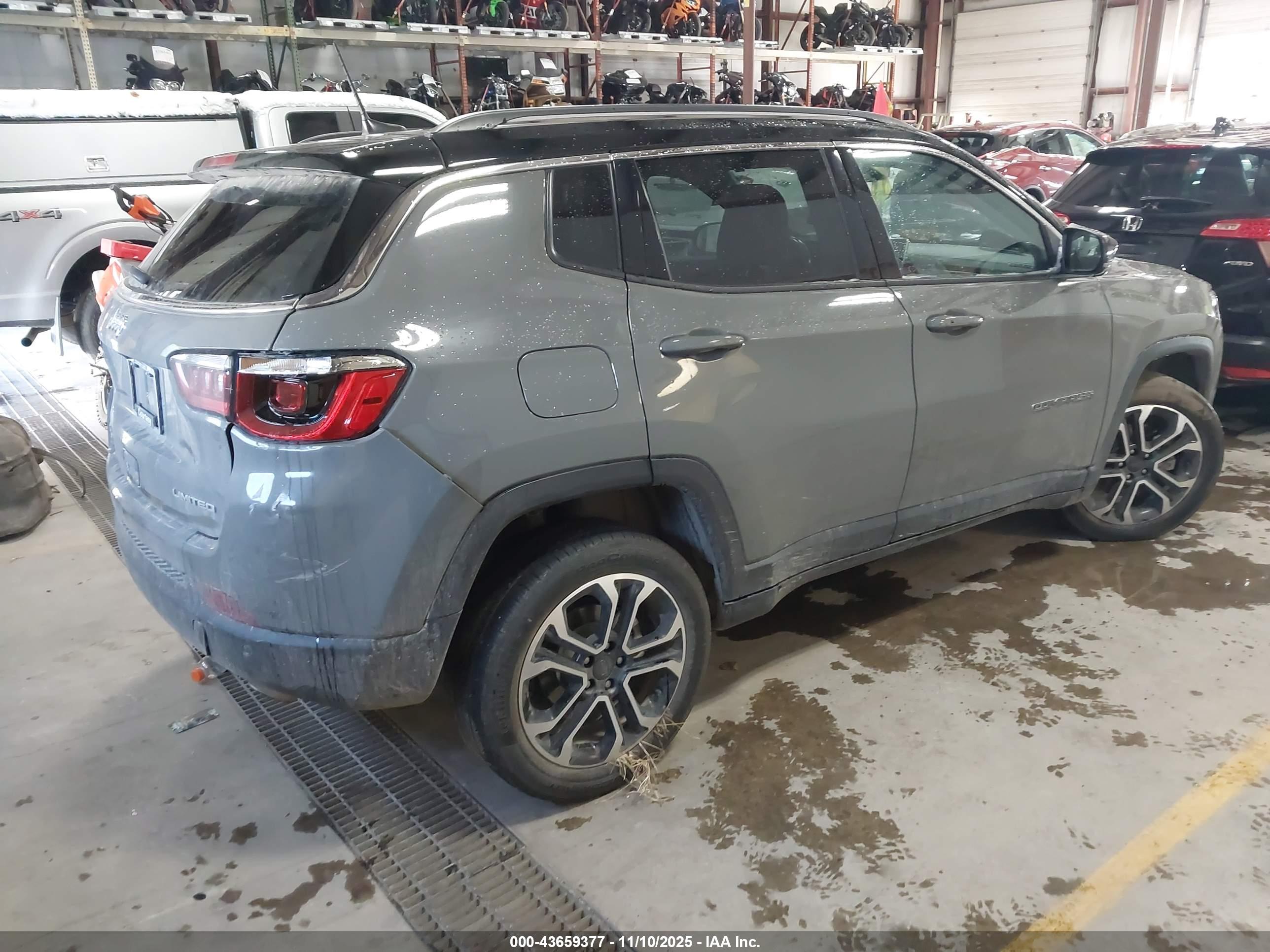 JEEP COMPASS image 4