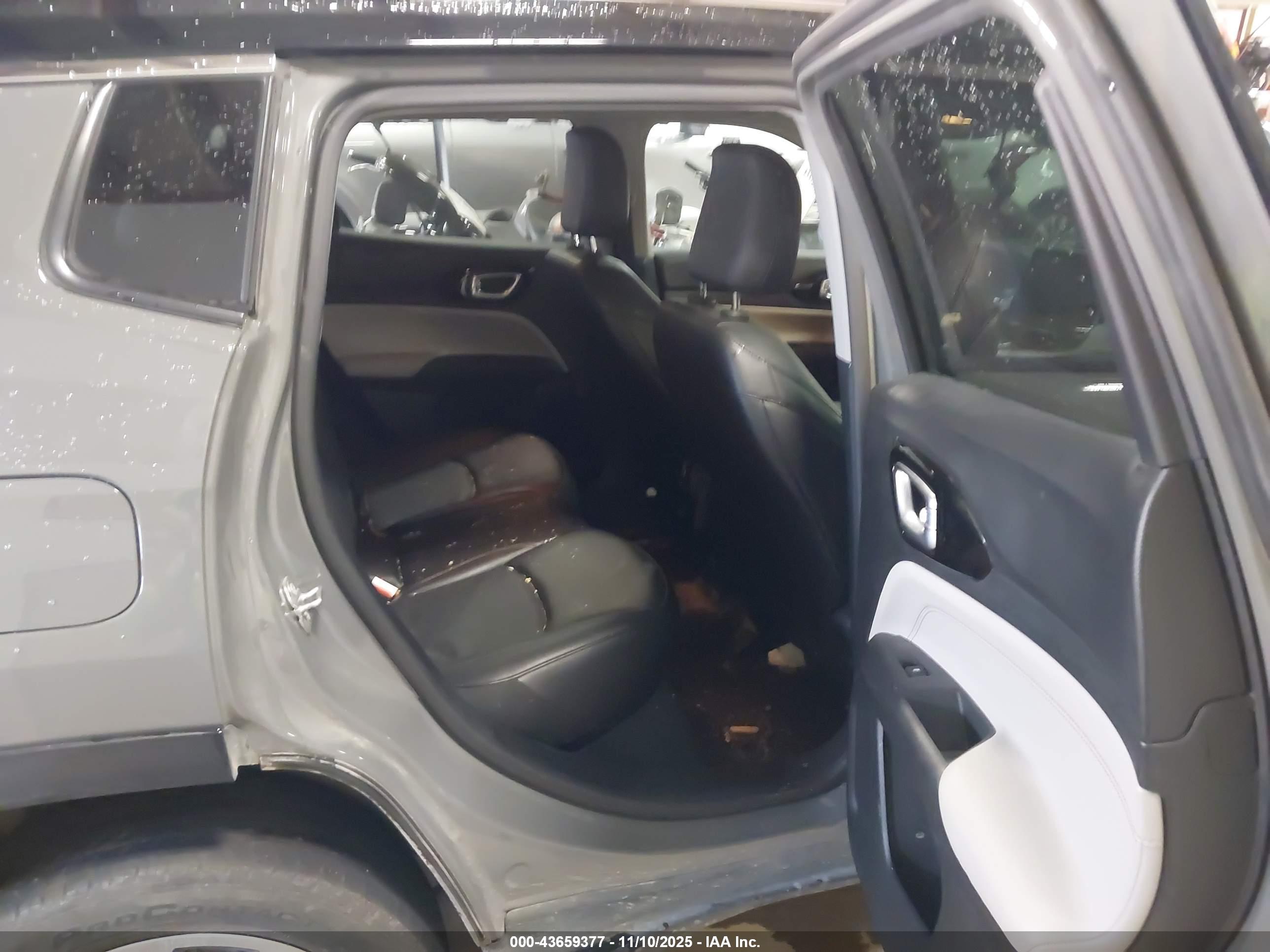 JEEP COMPASS image 8