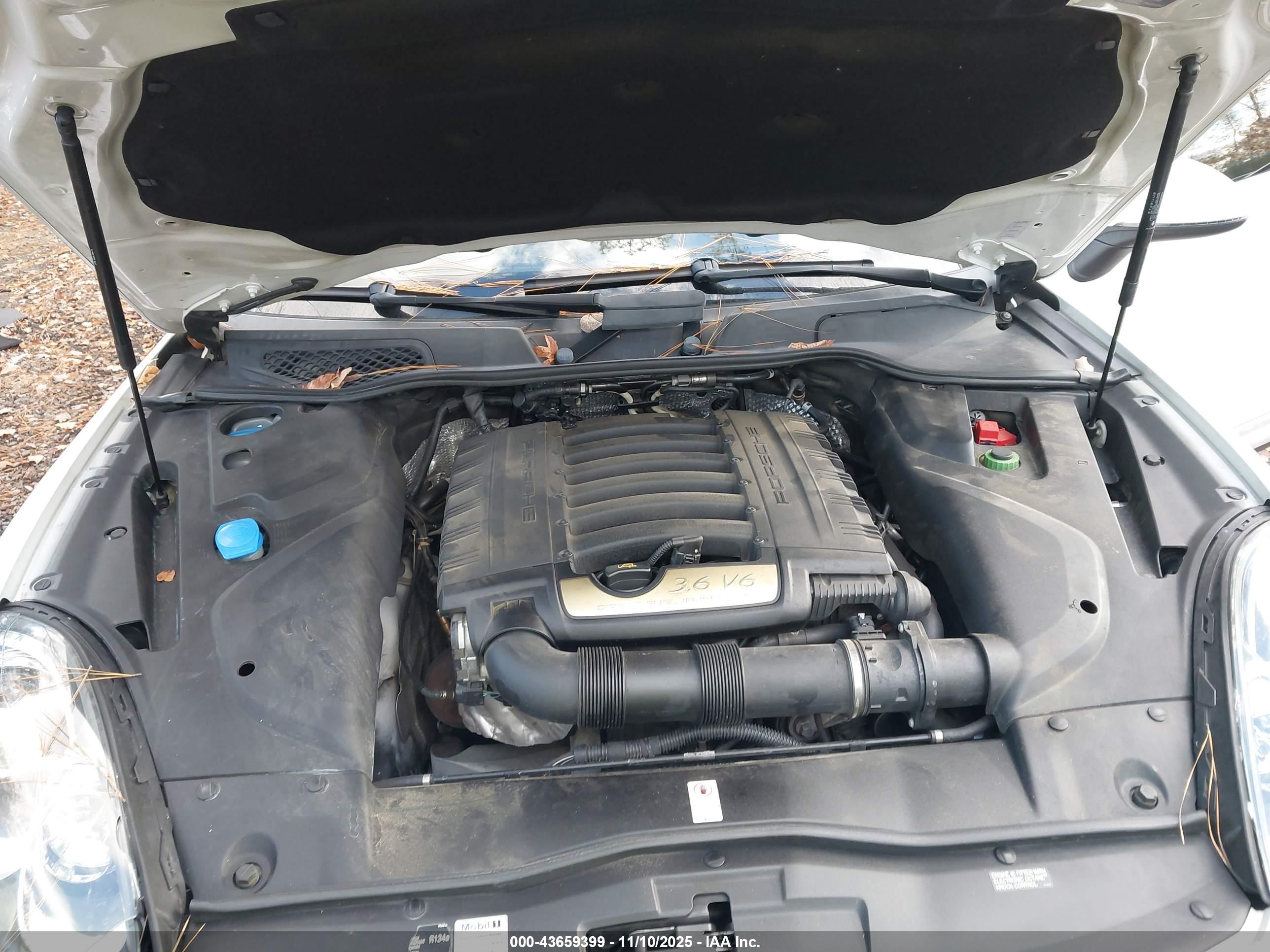 PORSCHE CAYENNE image 10