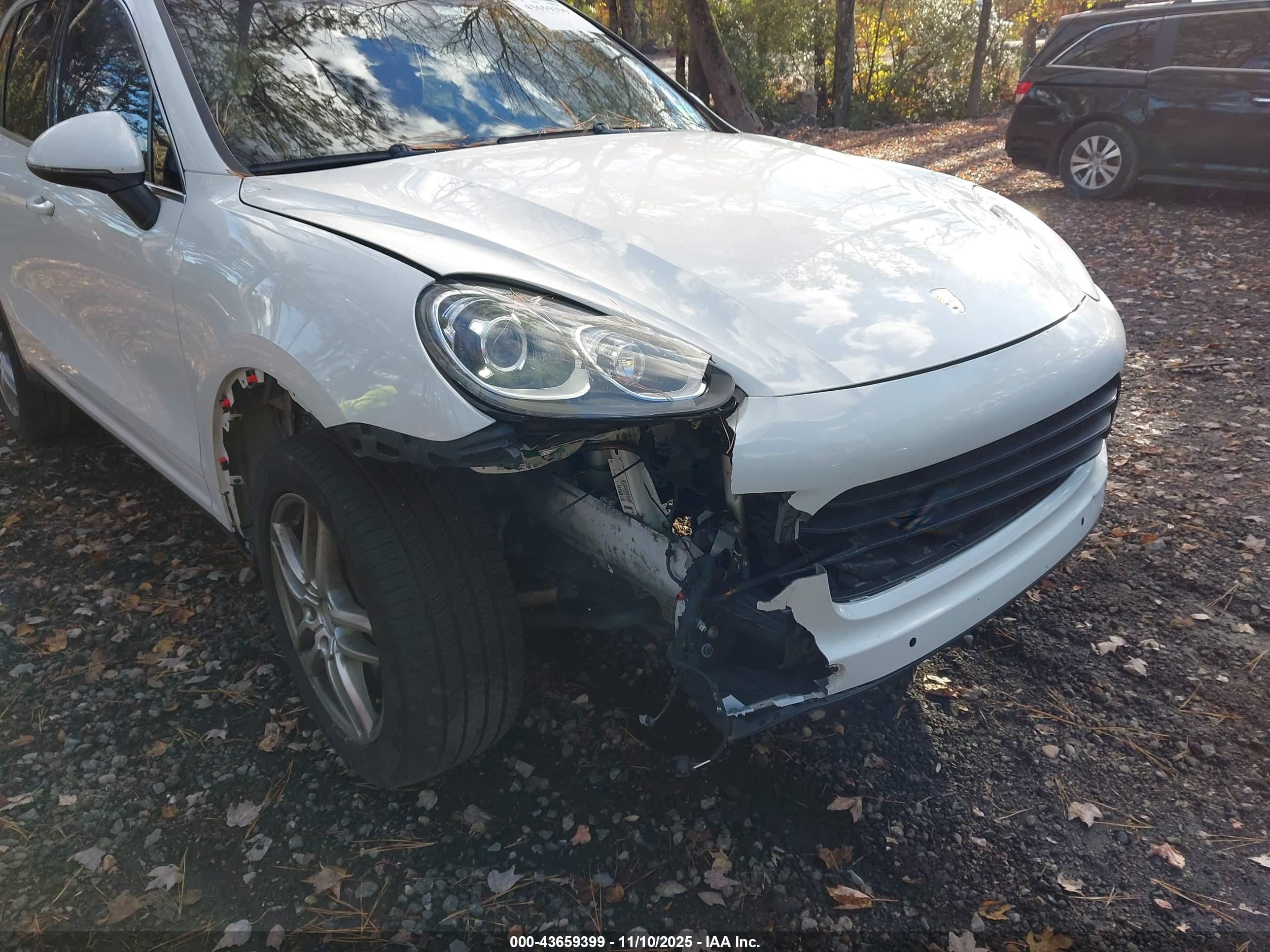 PORSCHE CAYENNE image 6
