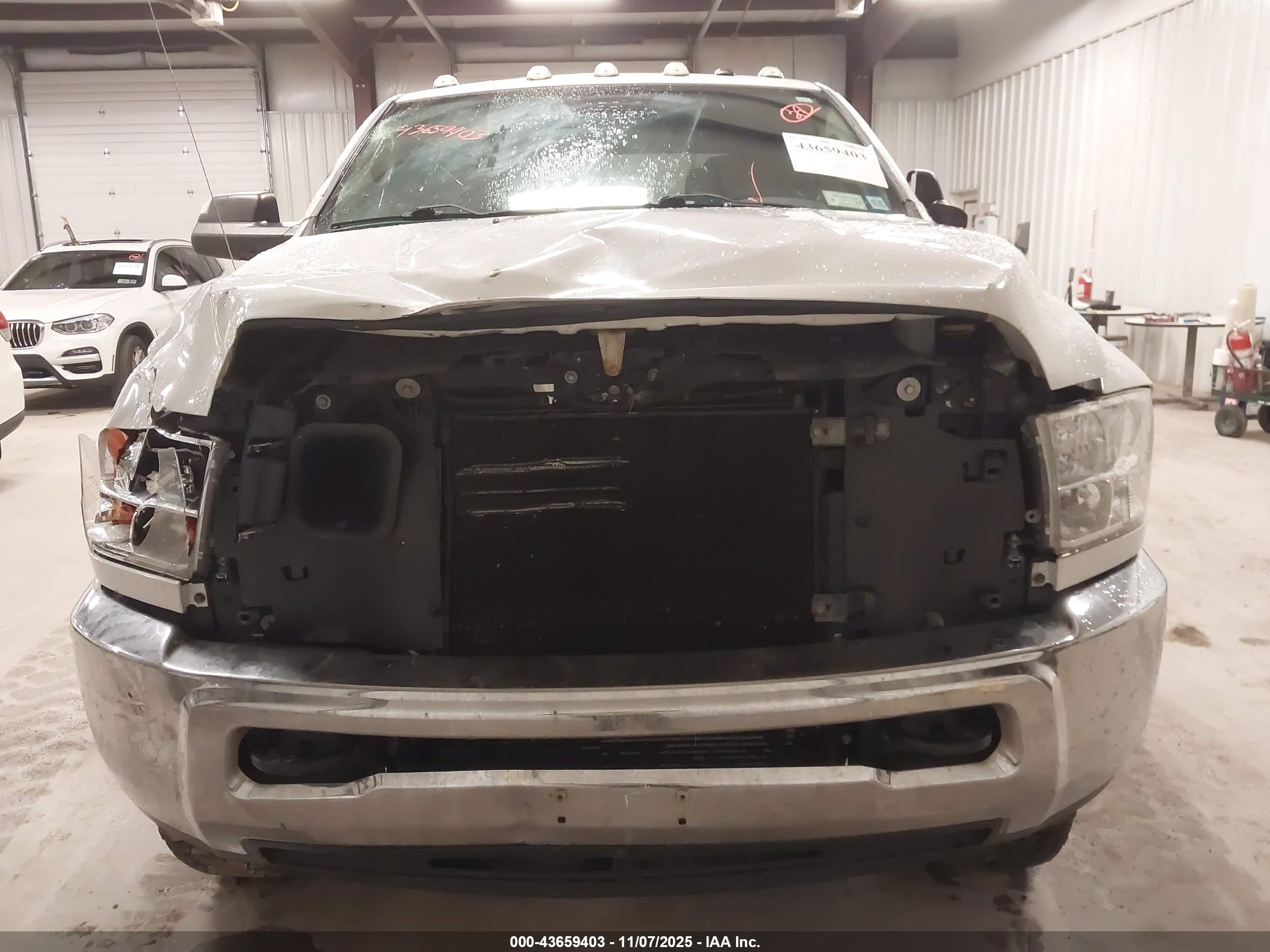 RAM 2500 image 6