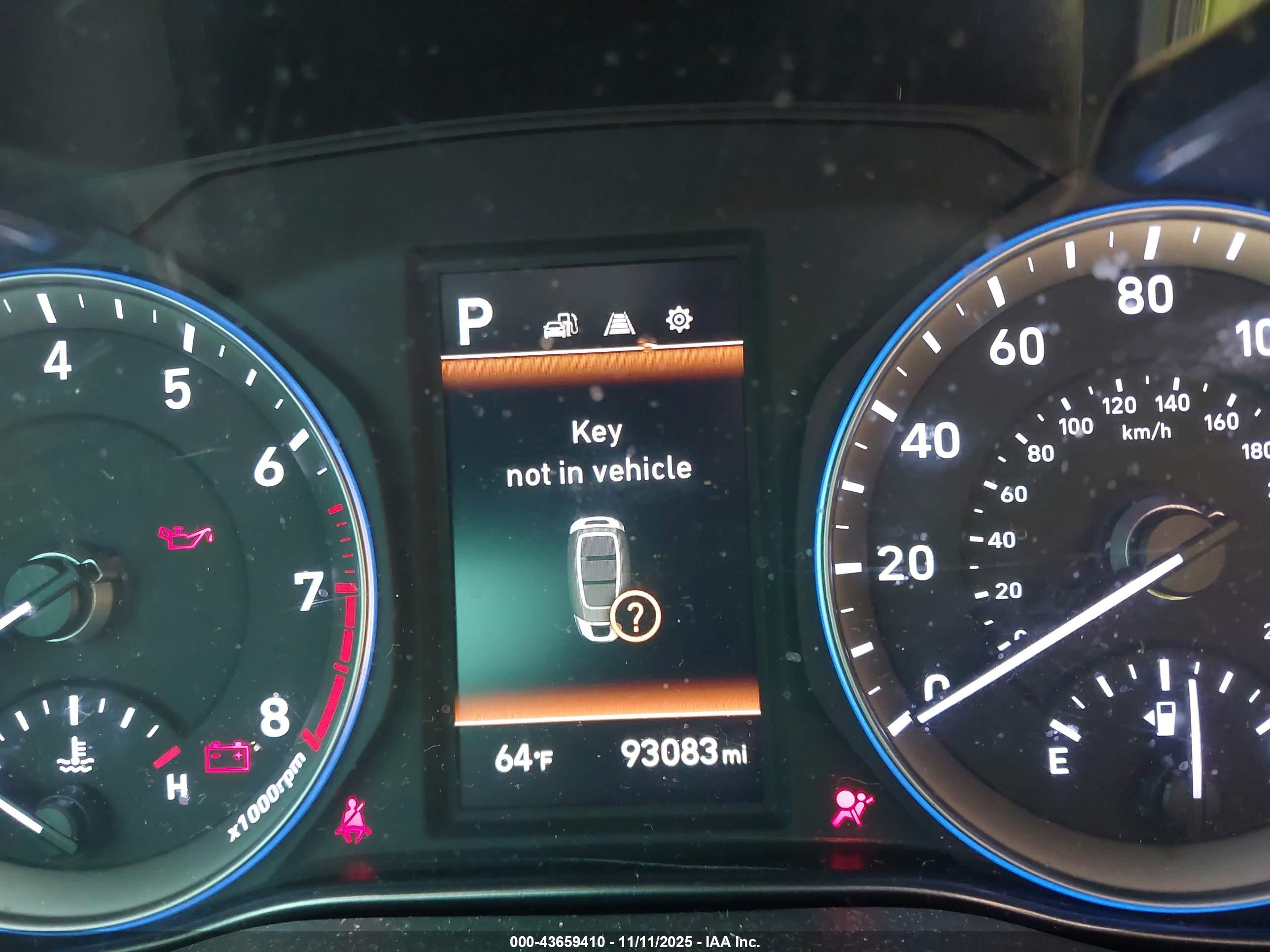 HYUNDAI KONA image 7