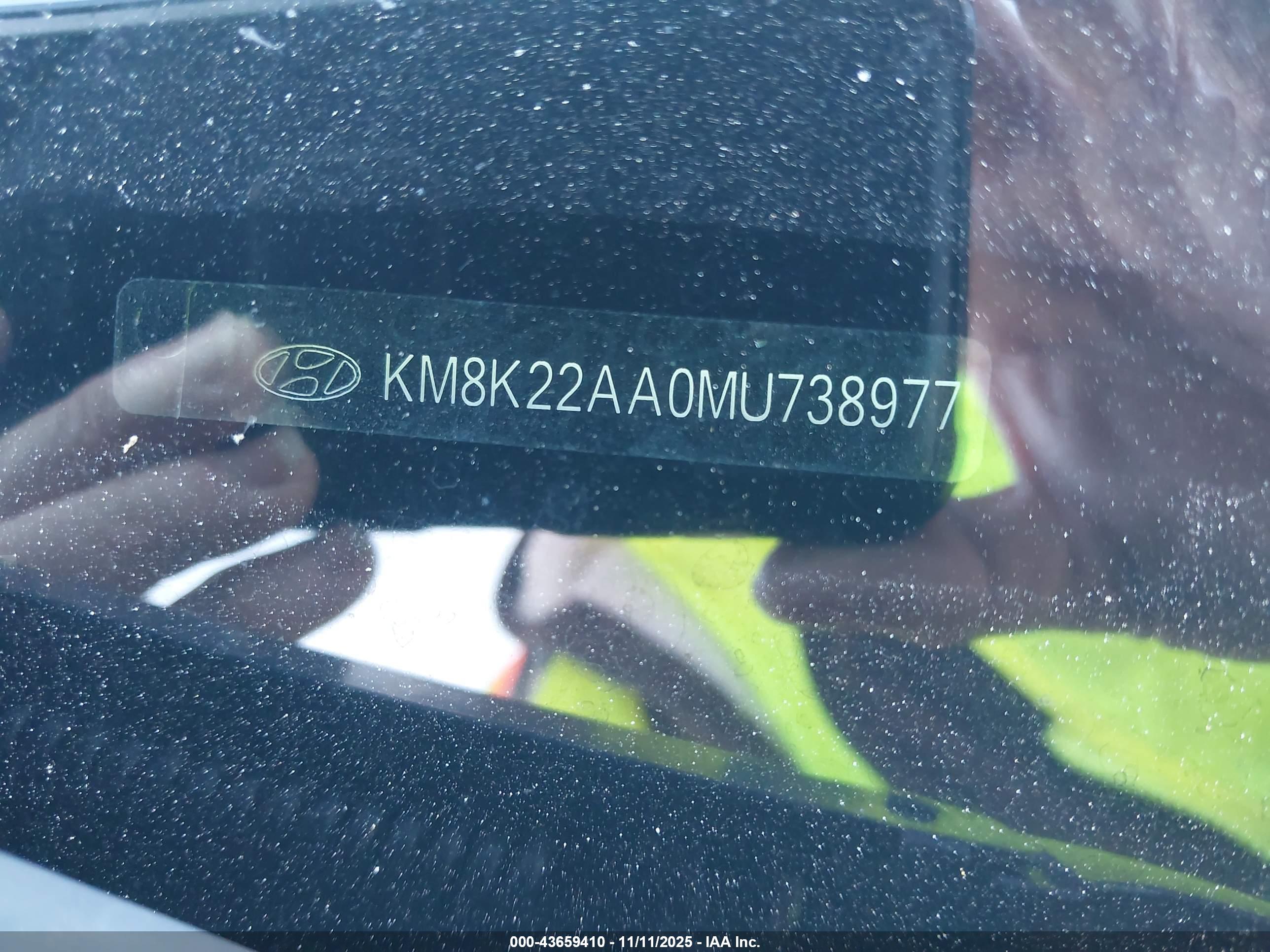 HYUNDAI KONA image 9