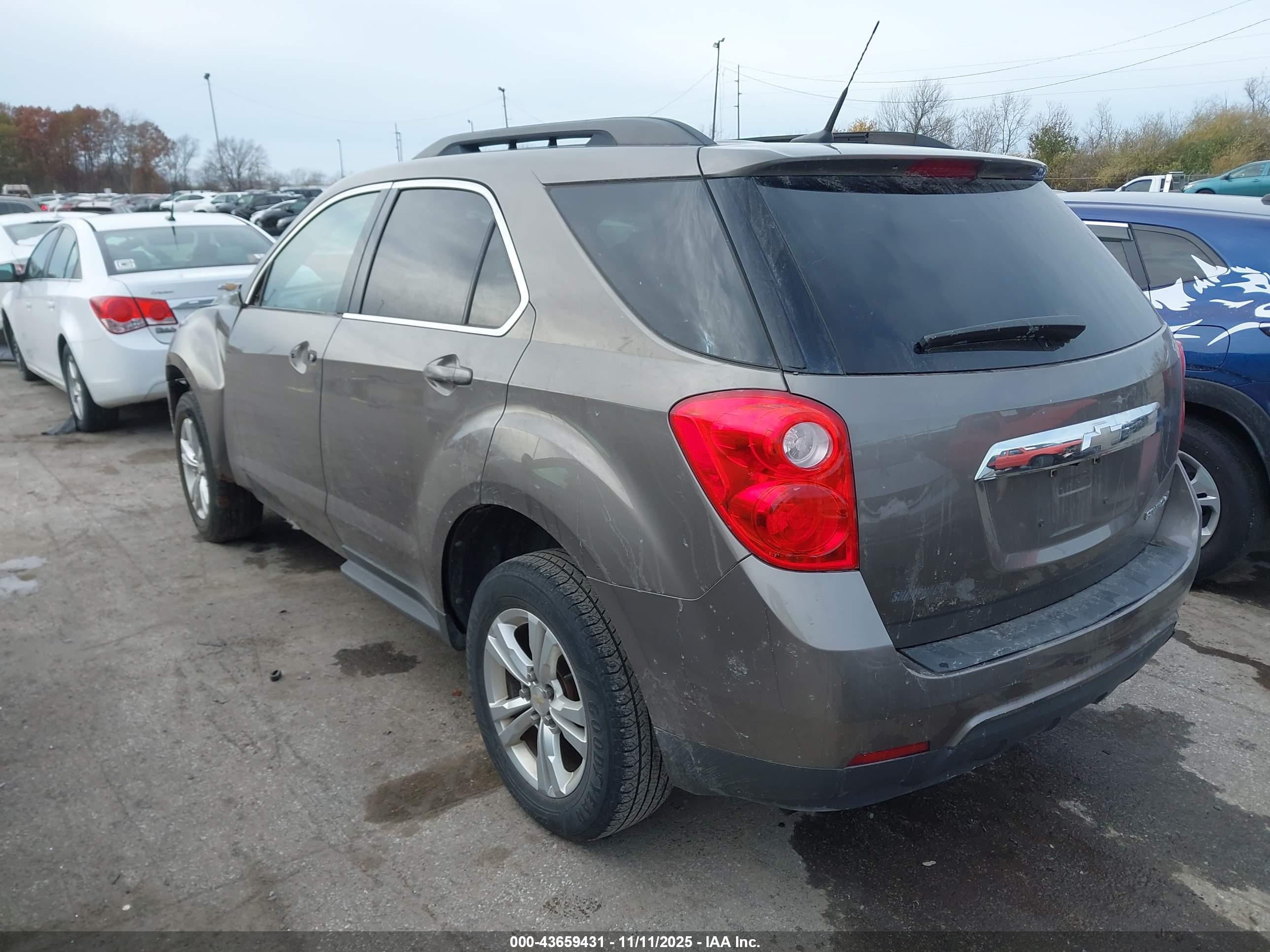 CHEVROLET EQUINOX image 3