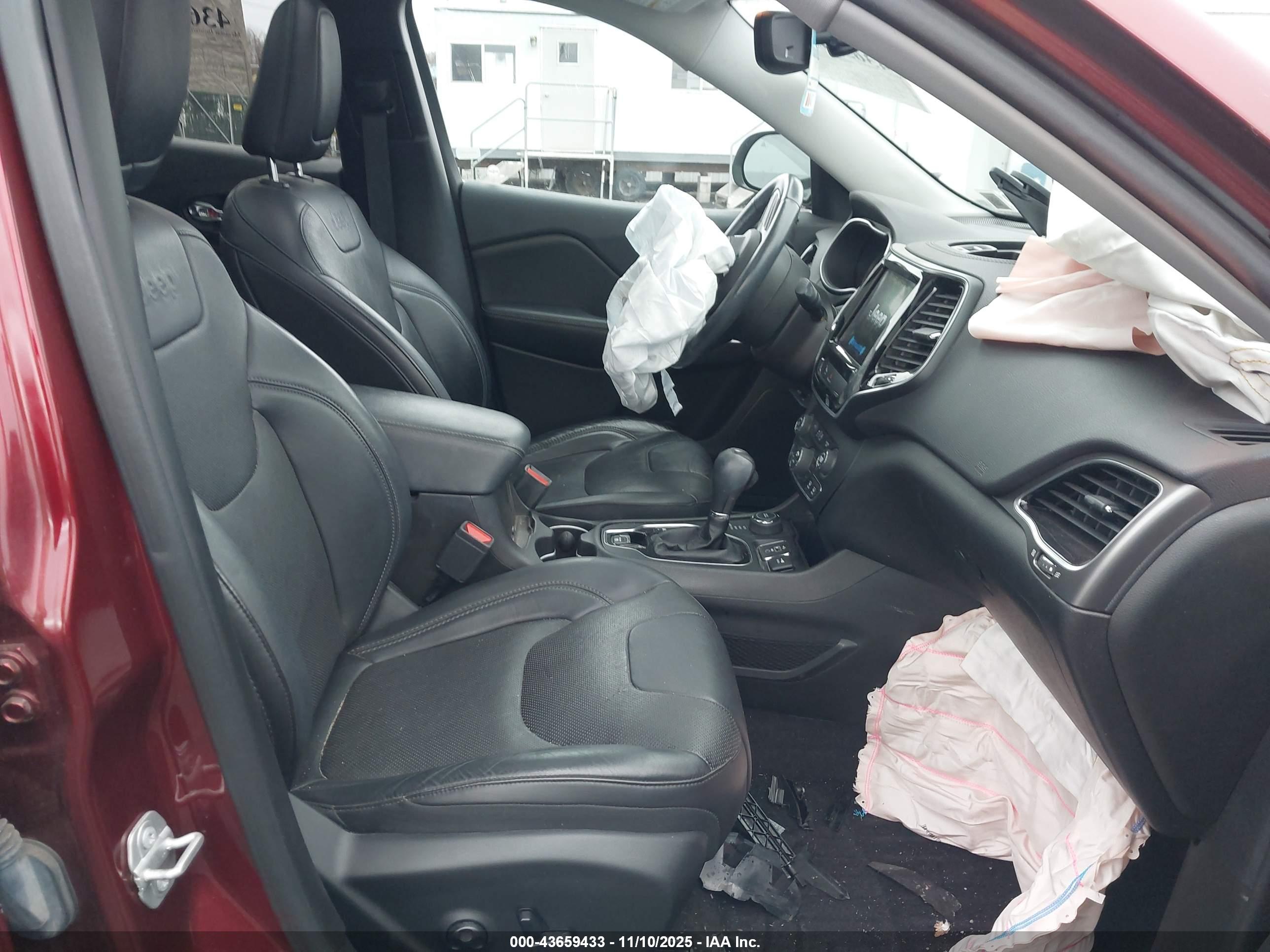 JEEP CHEROKEE image 5