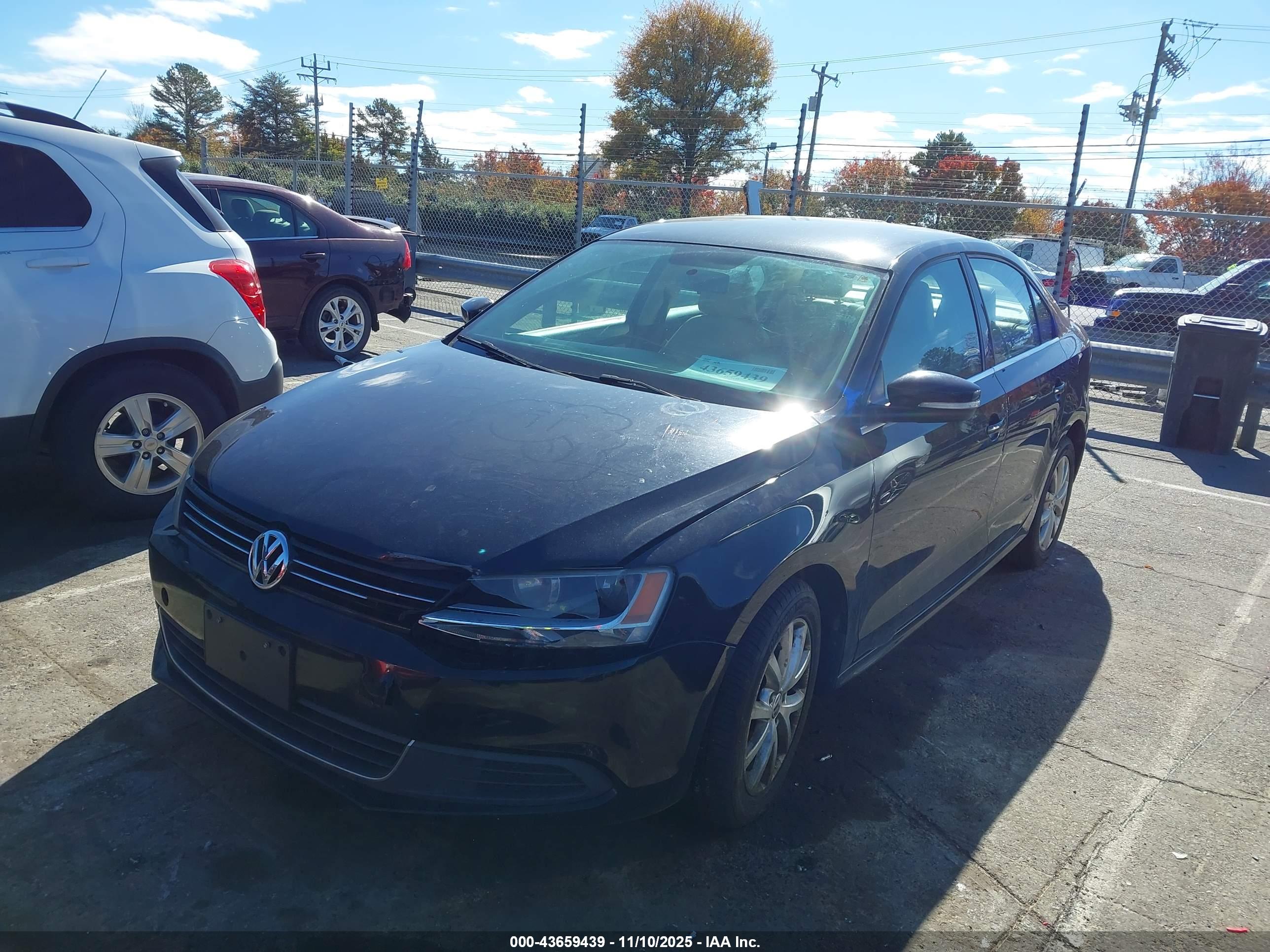 VOLKSWAGEN JETTA image 2