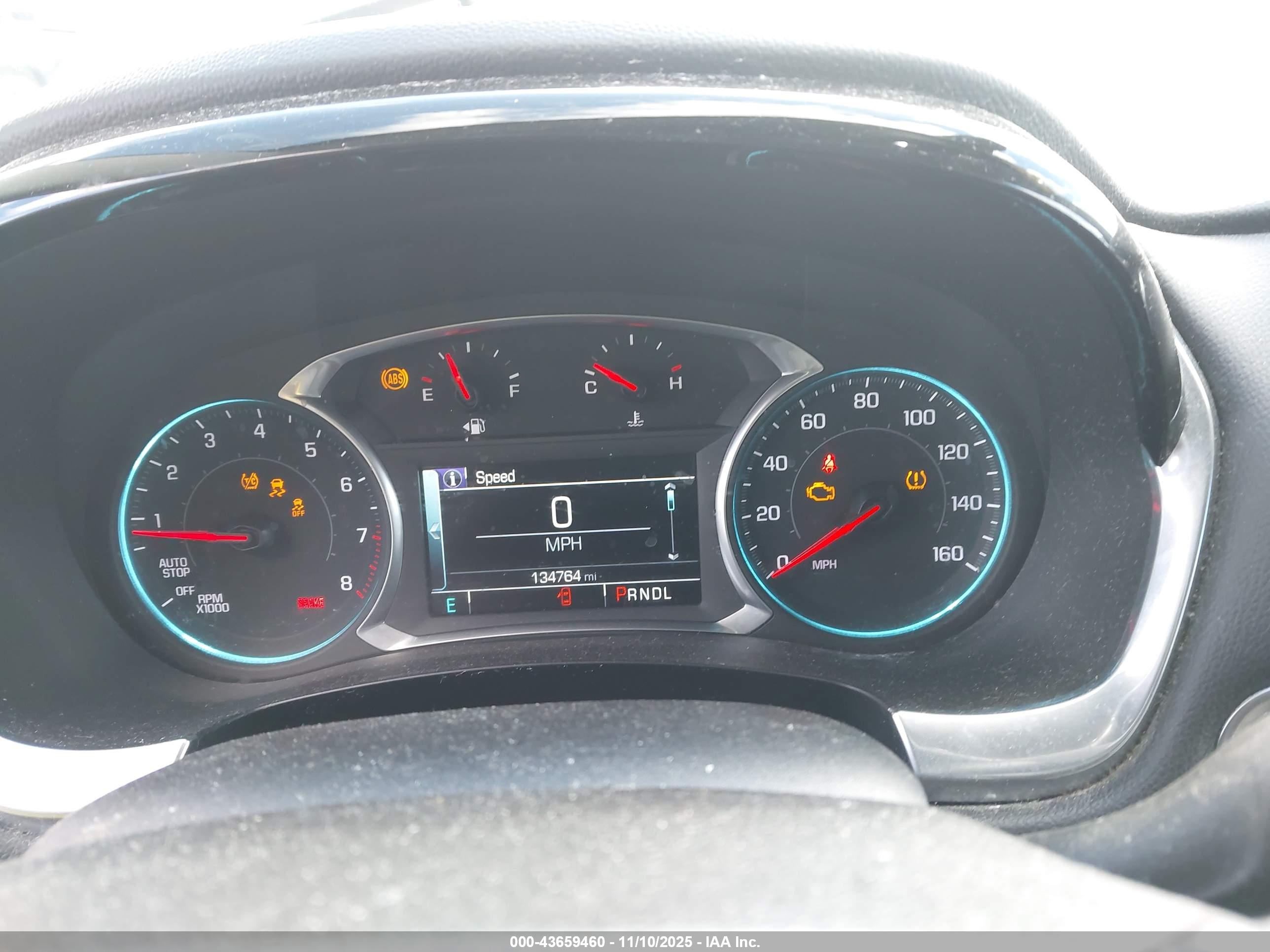 CHEVROLET TRAVERSE image 7