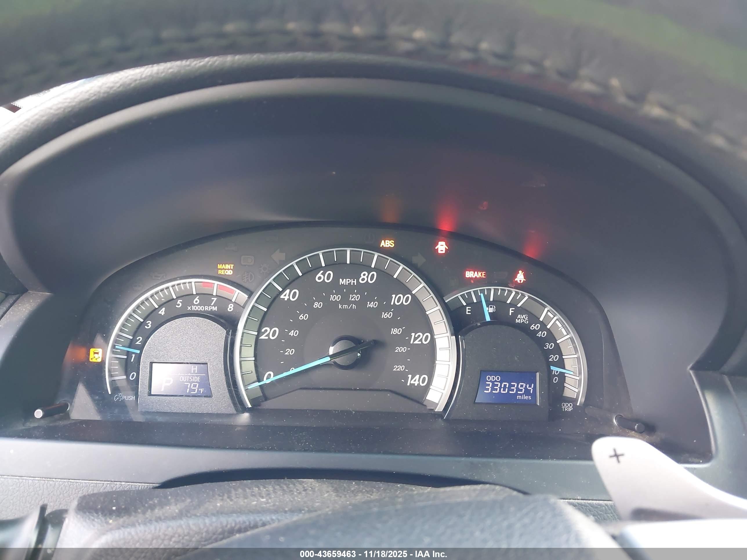 TOYOTA CAMRY image 7