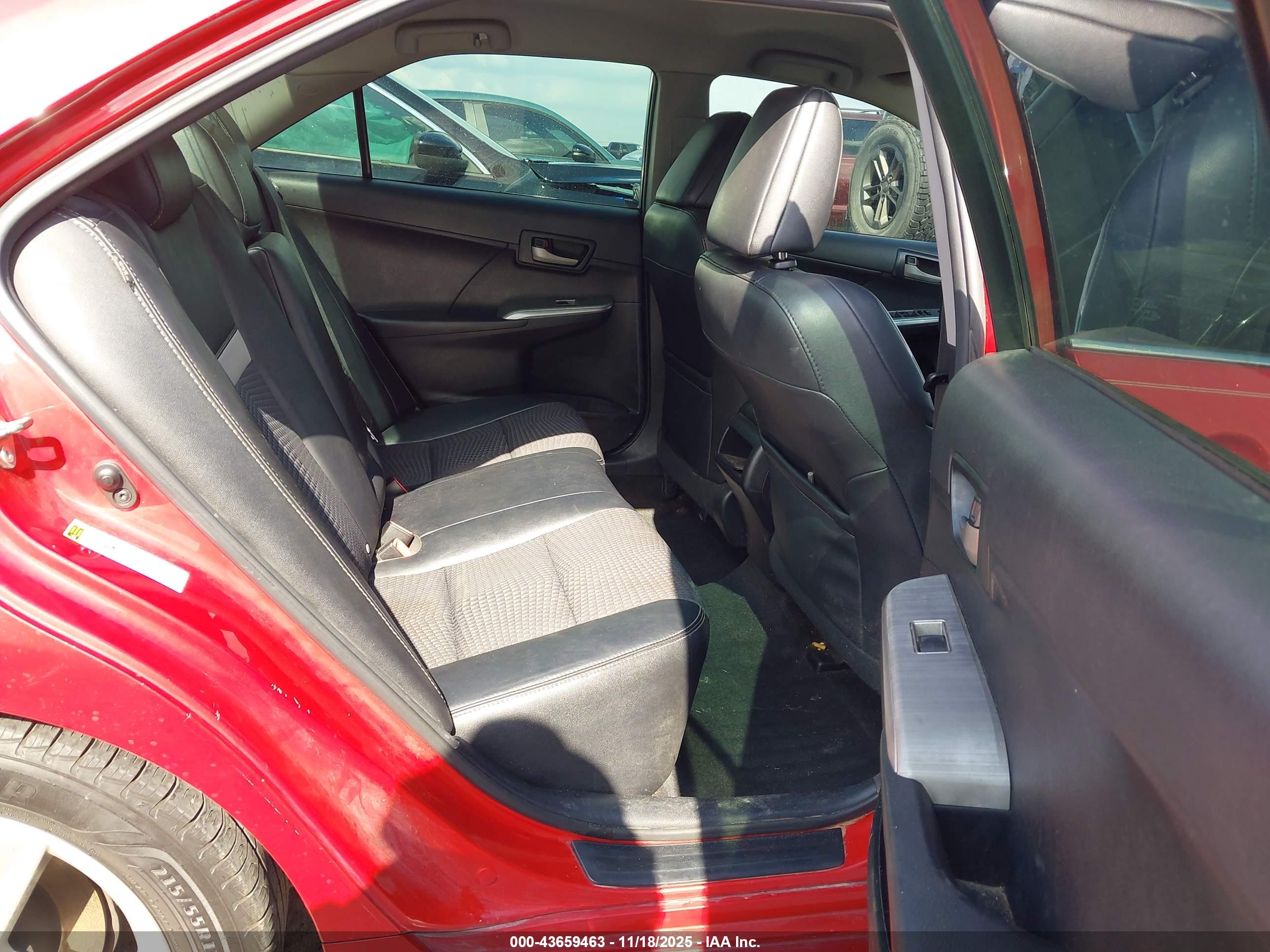 TOYOTA CAMRY image 8