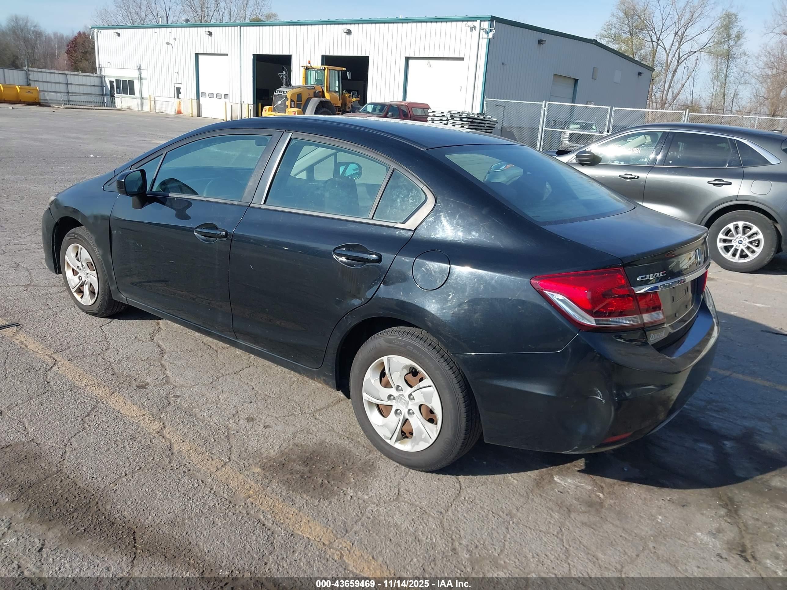 HONDA CIVIC image 3
