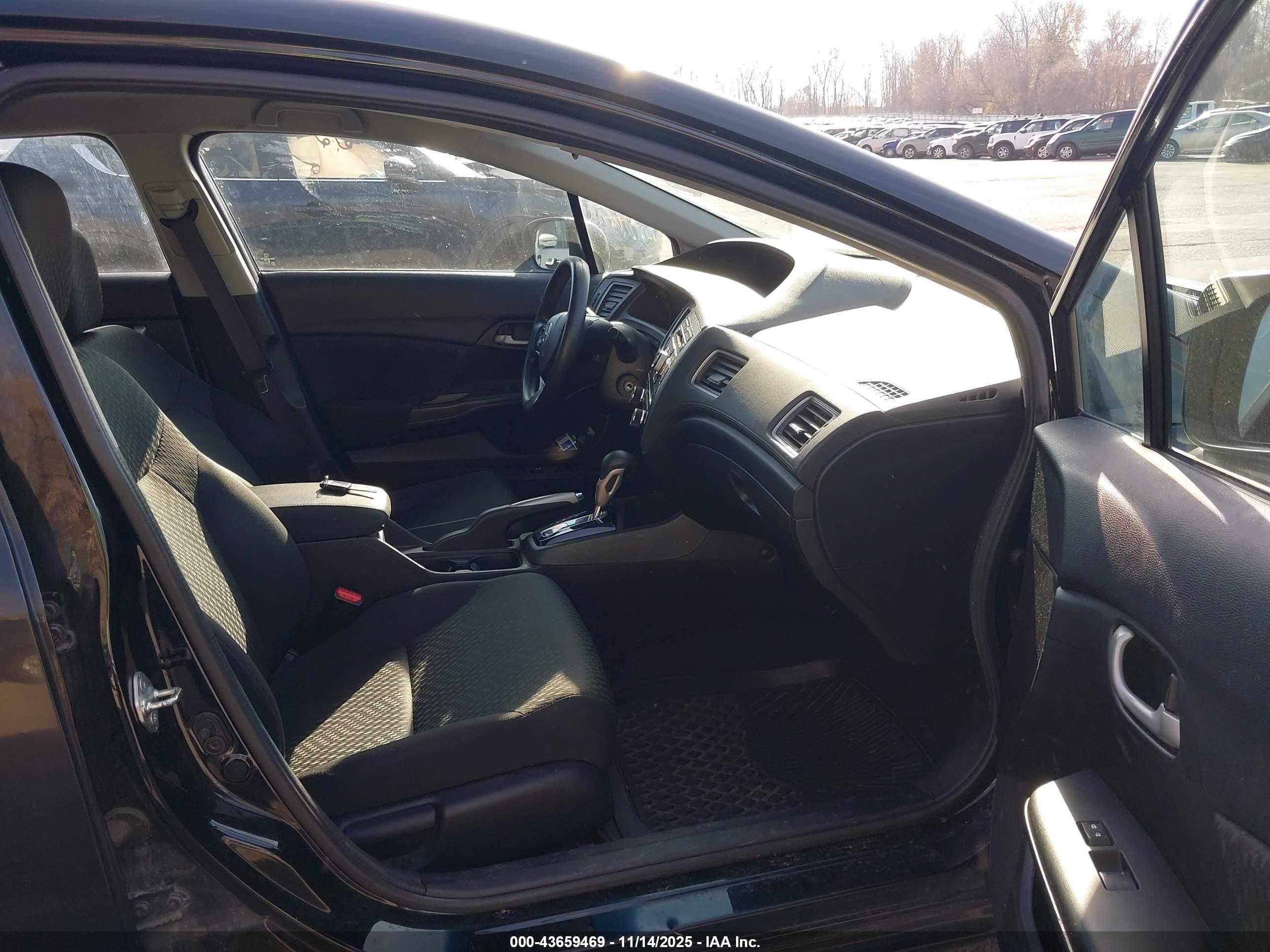 HONDA CIVIC image 5