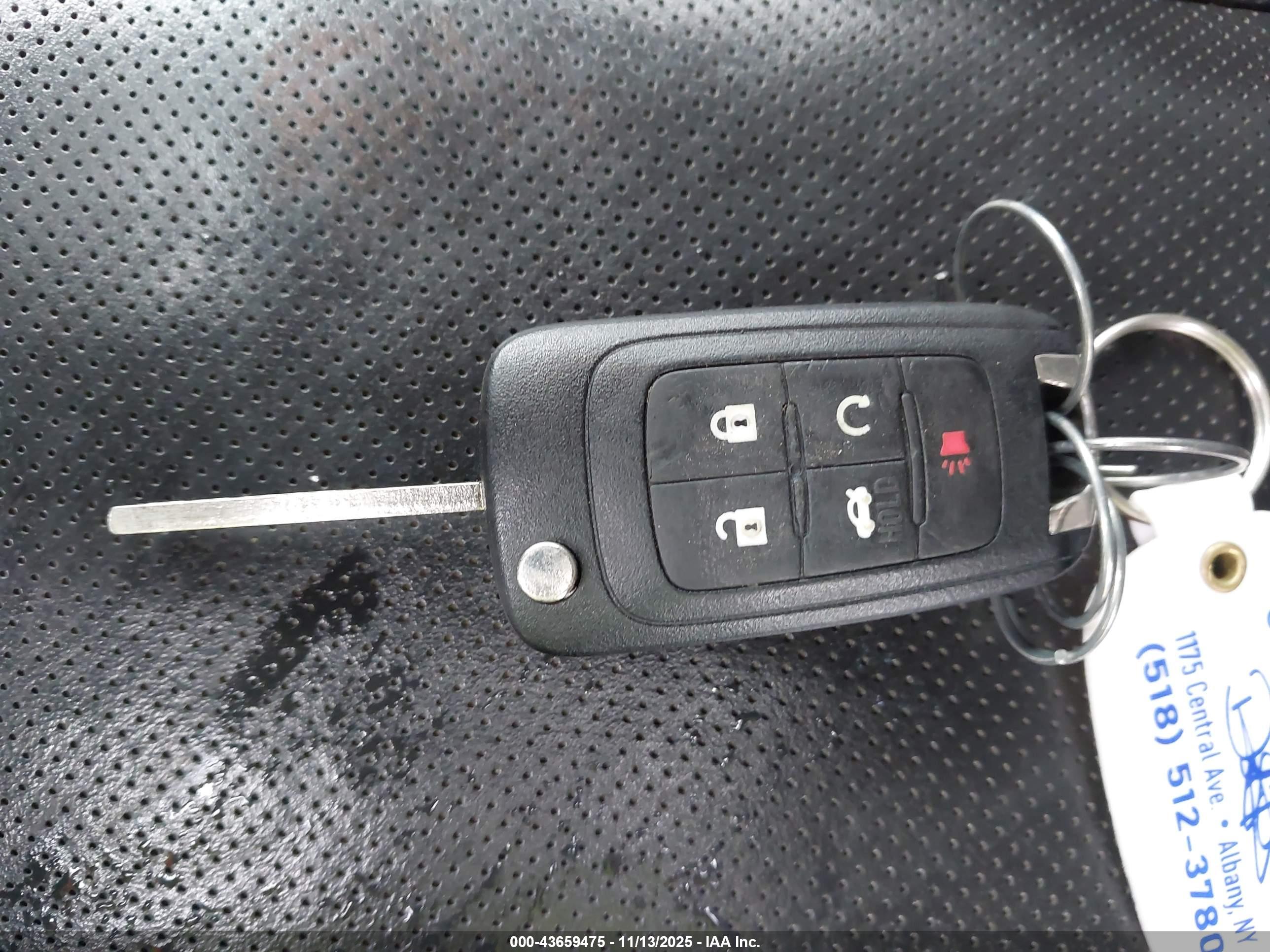 CHEVROLET EQUINOX image 11