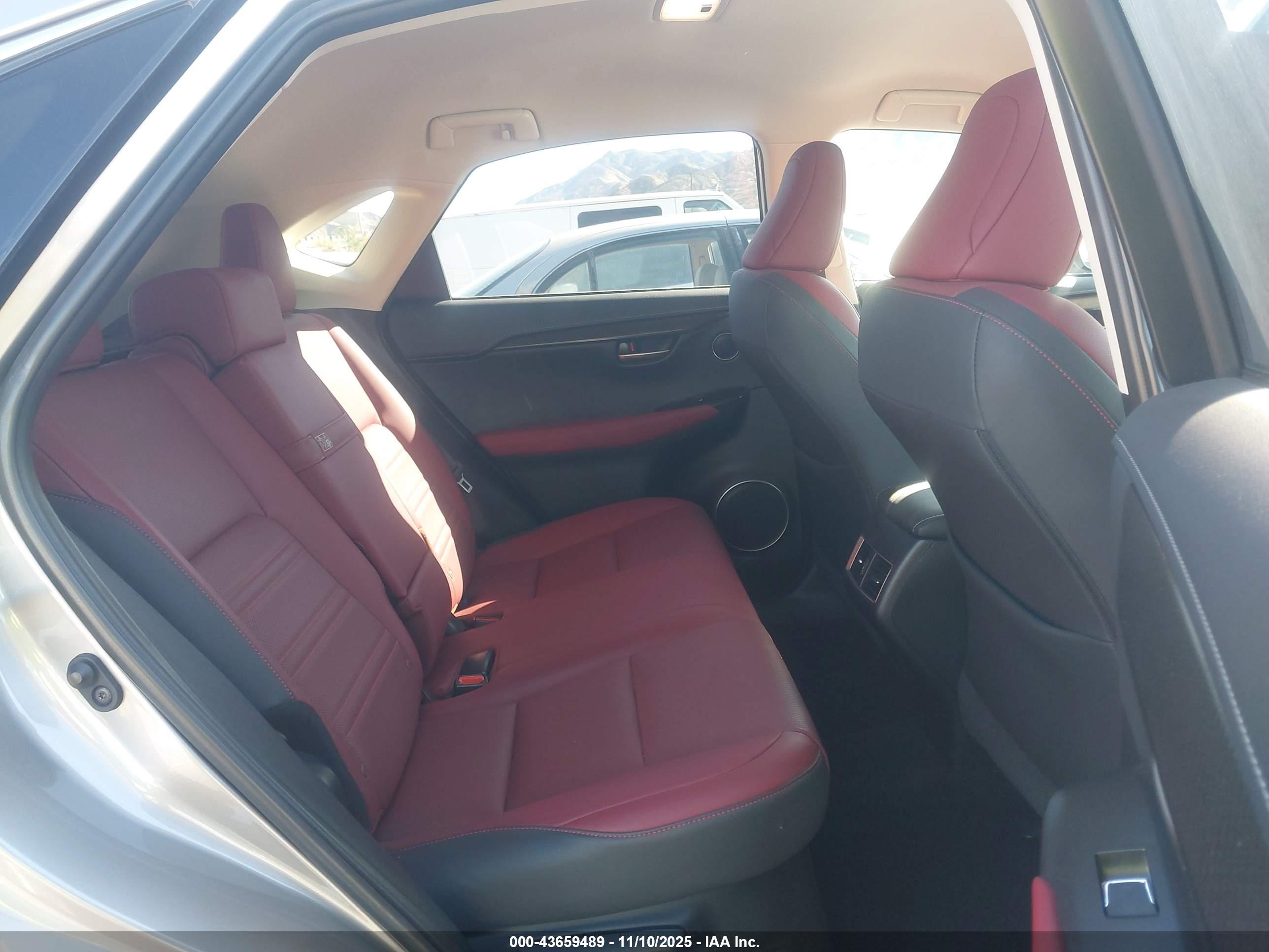 LEXUS NX image 8