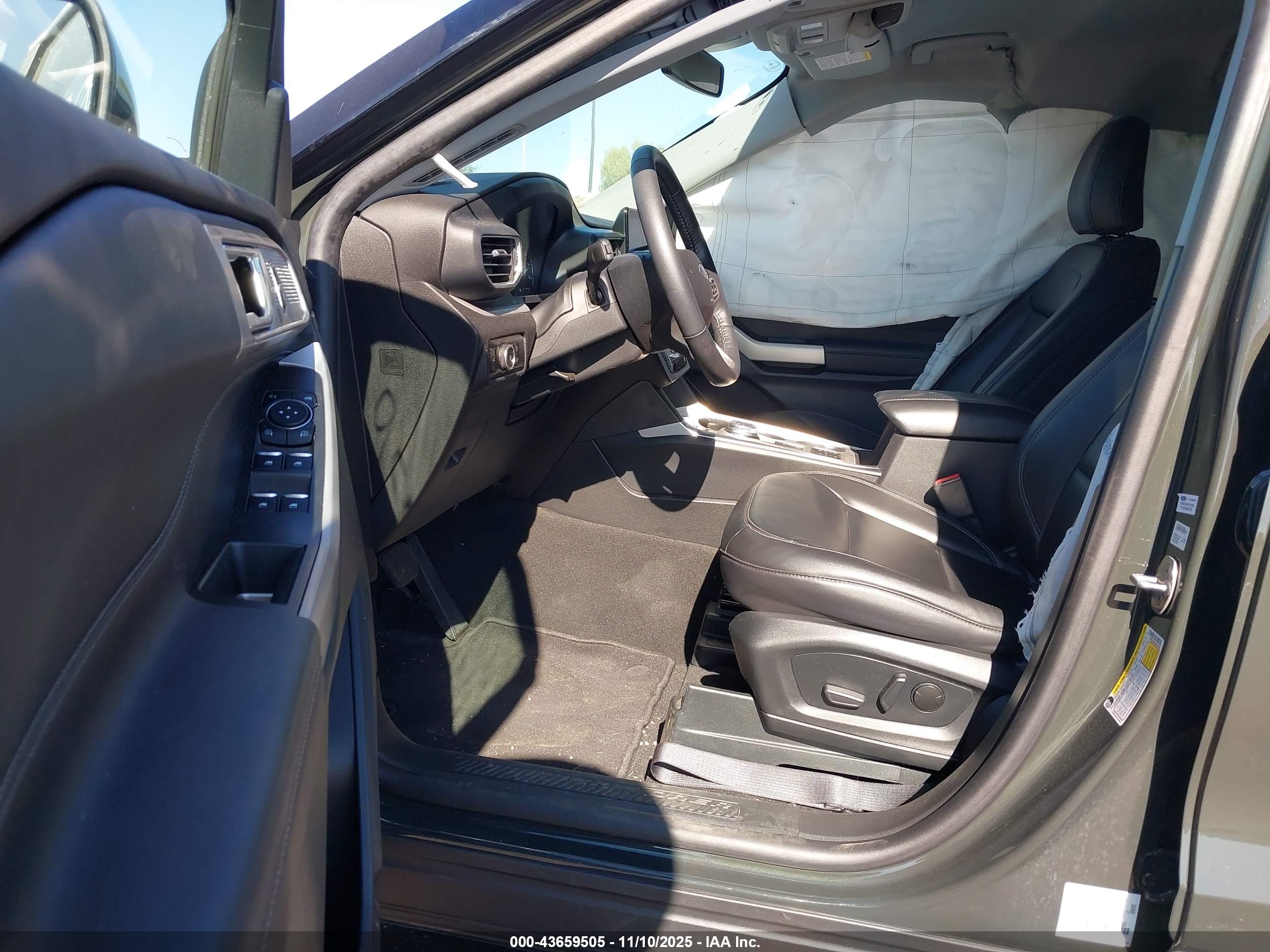 FORD EXPLORER image 5