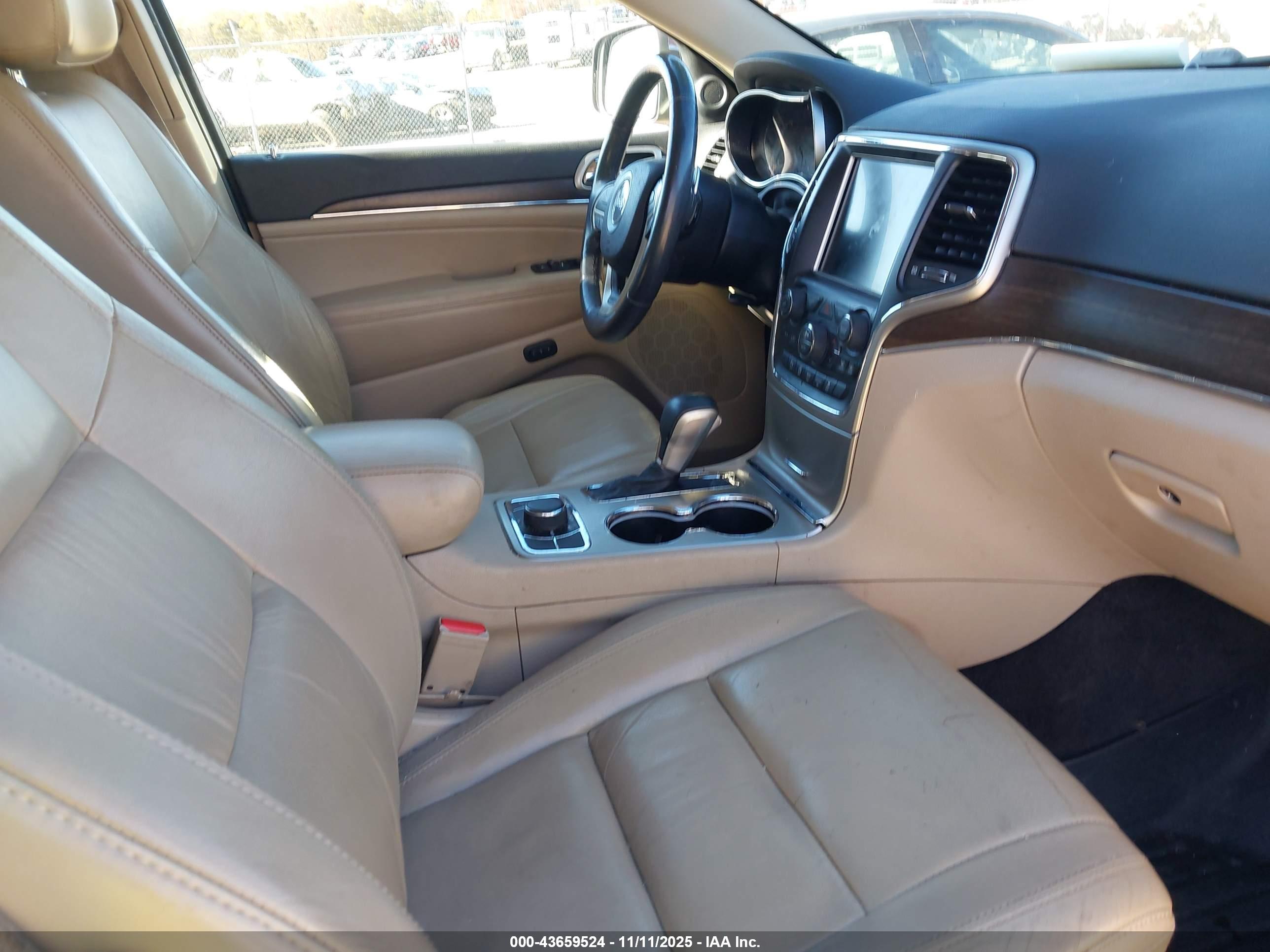 JEEP GRAND image 5