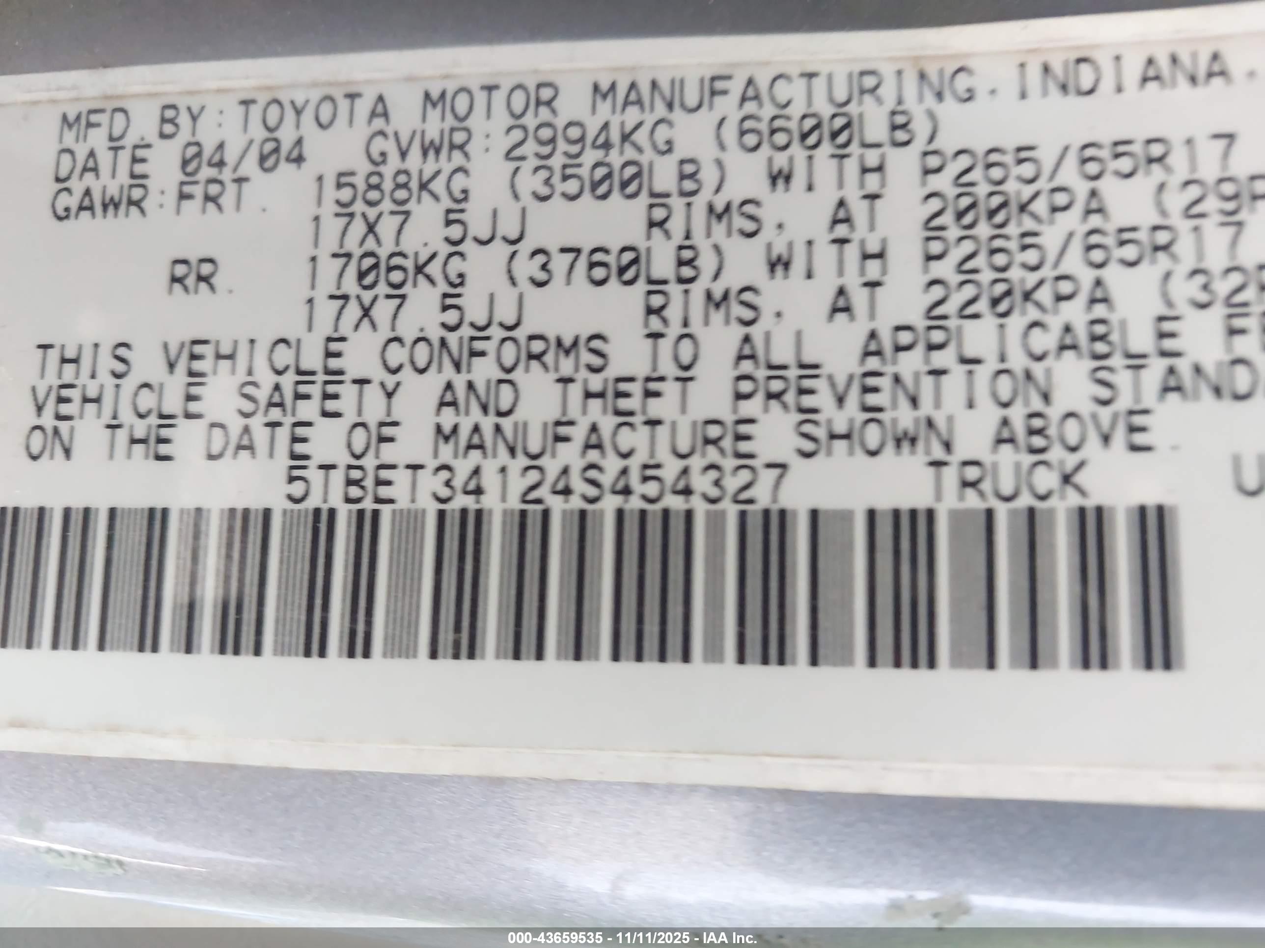 TOYOTA TUNDRA image 9
