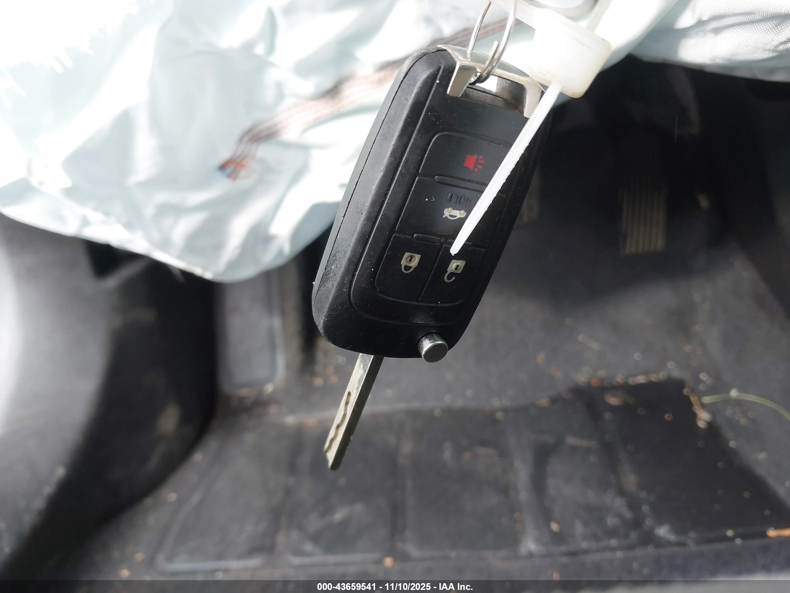 CHEVROLET CRUZE image 11