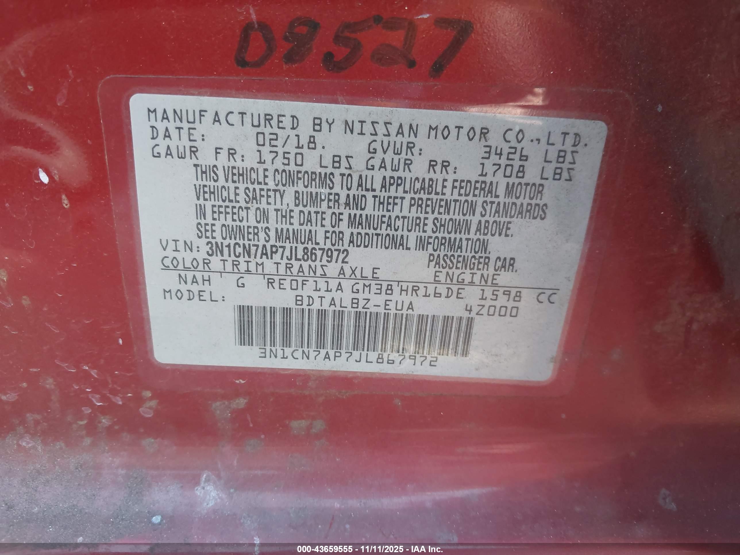 NISSAN VERSA image 9