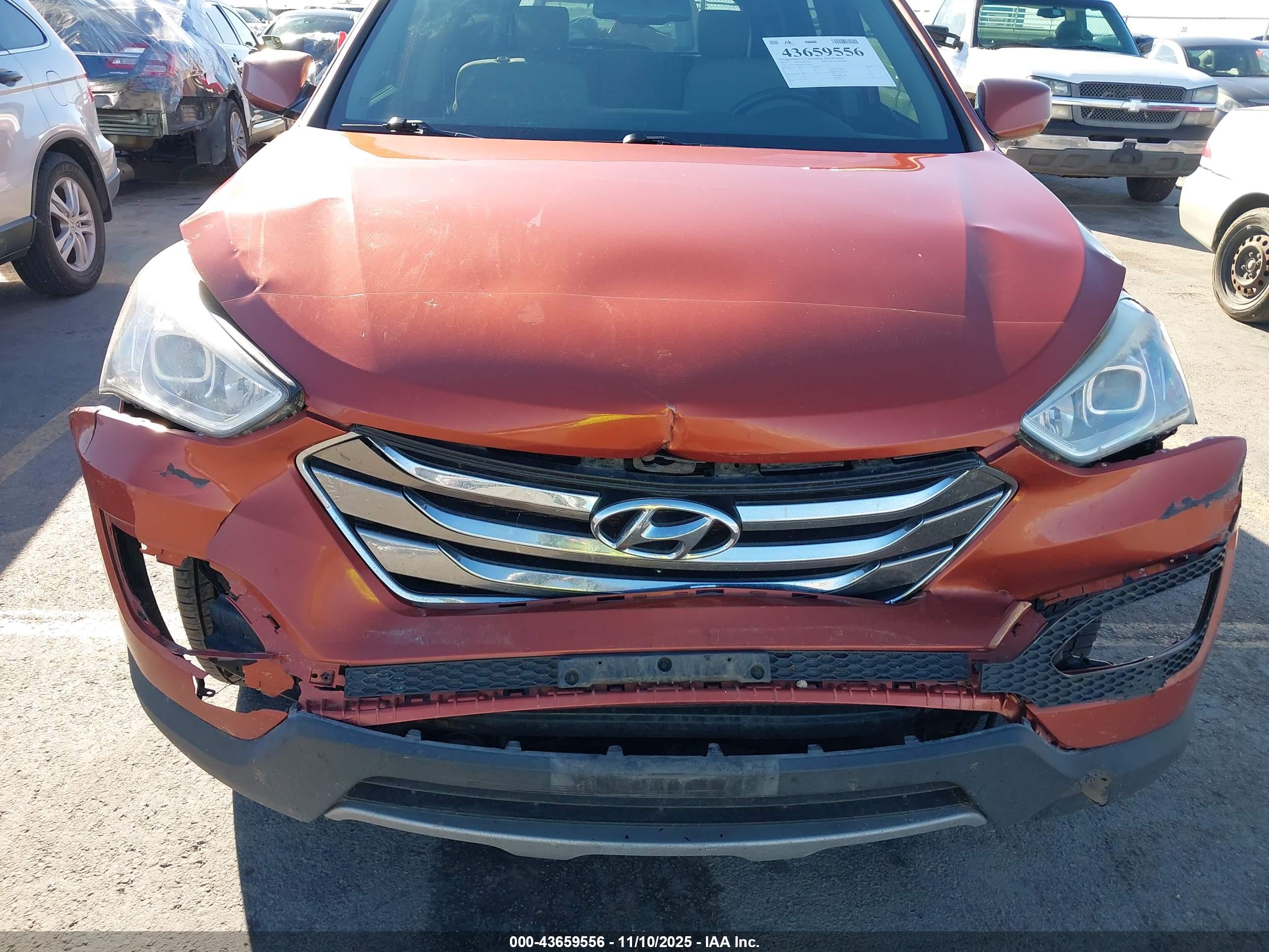 HYUNDAI SANTA image 6