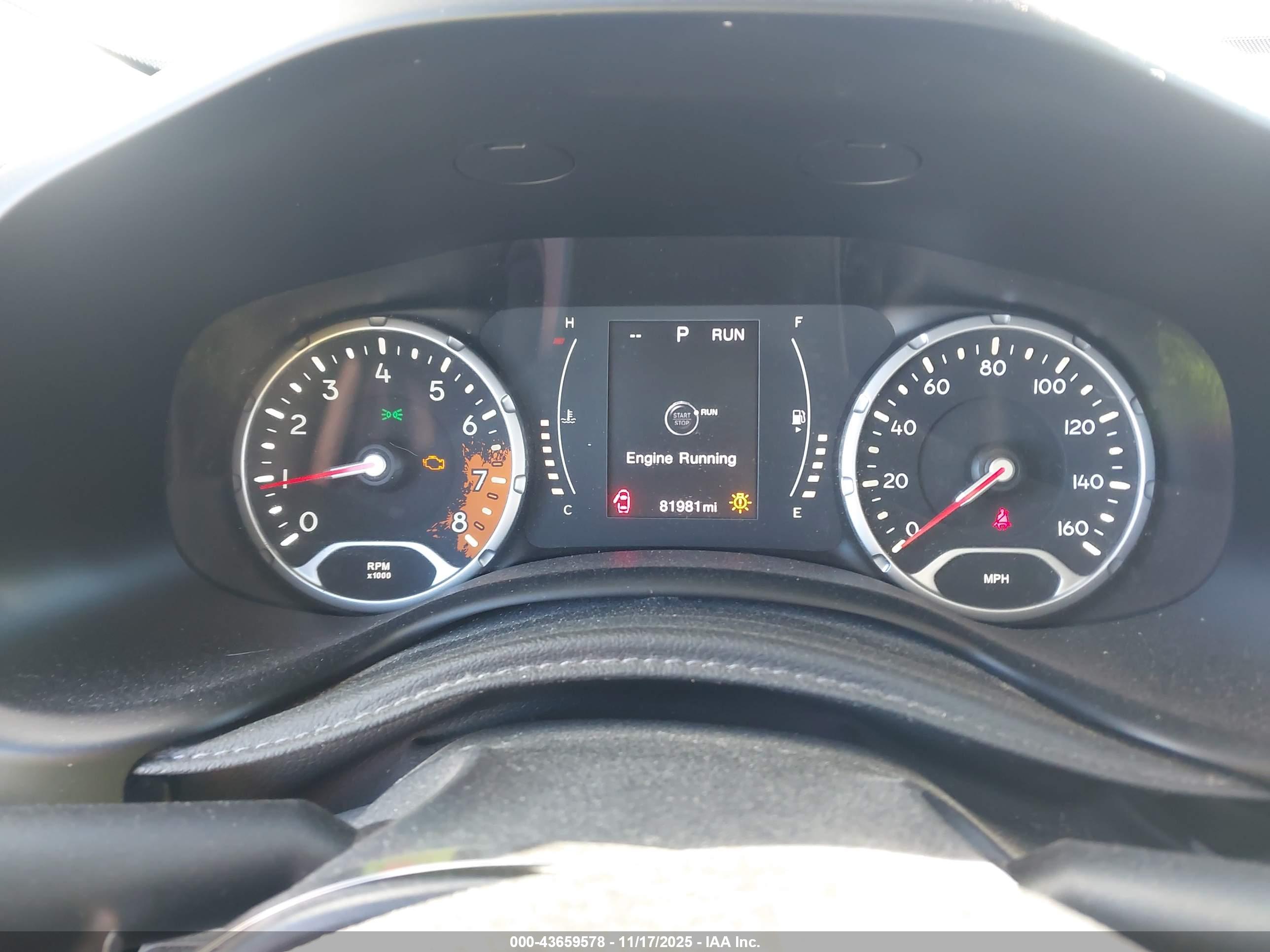 JEEP RENEGADE image 7