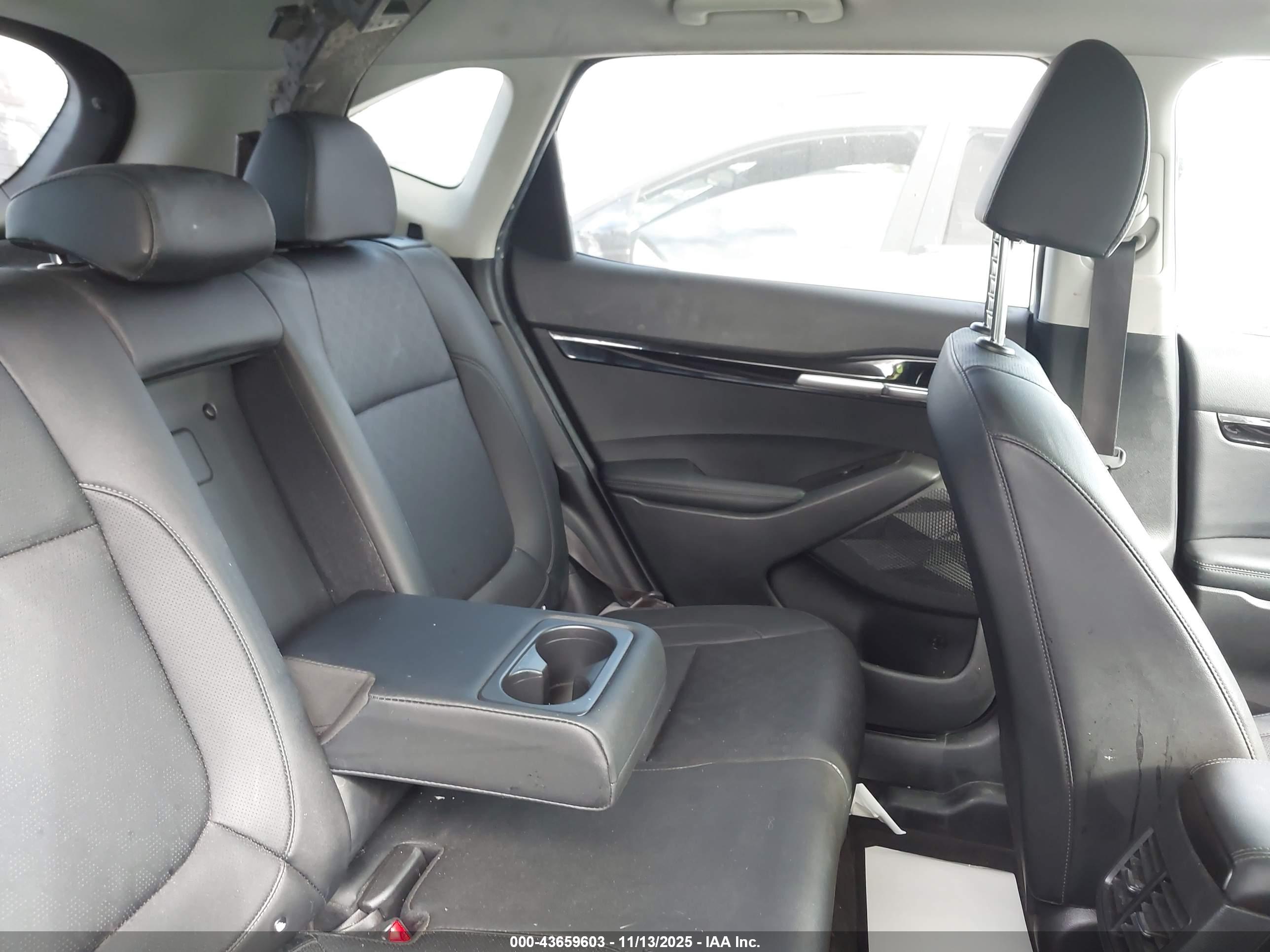 KIA SELTOS image 8