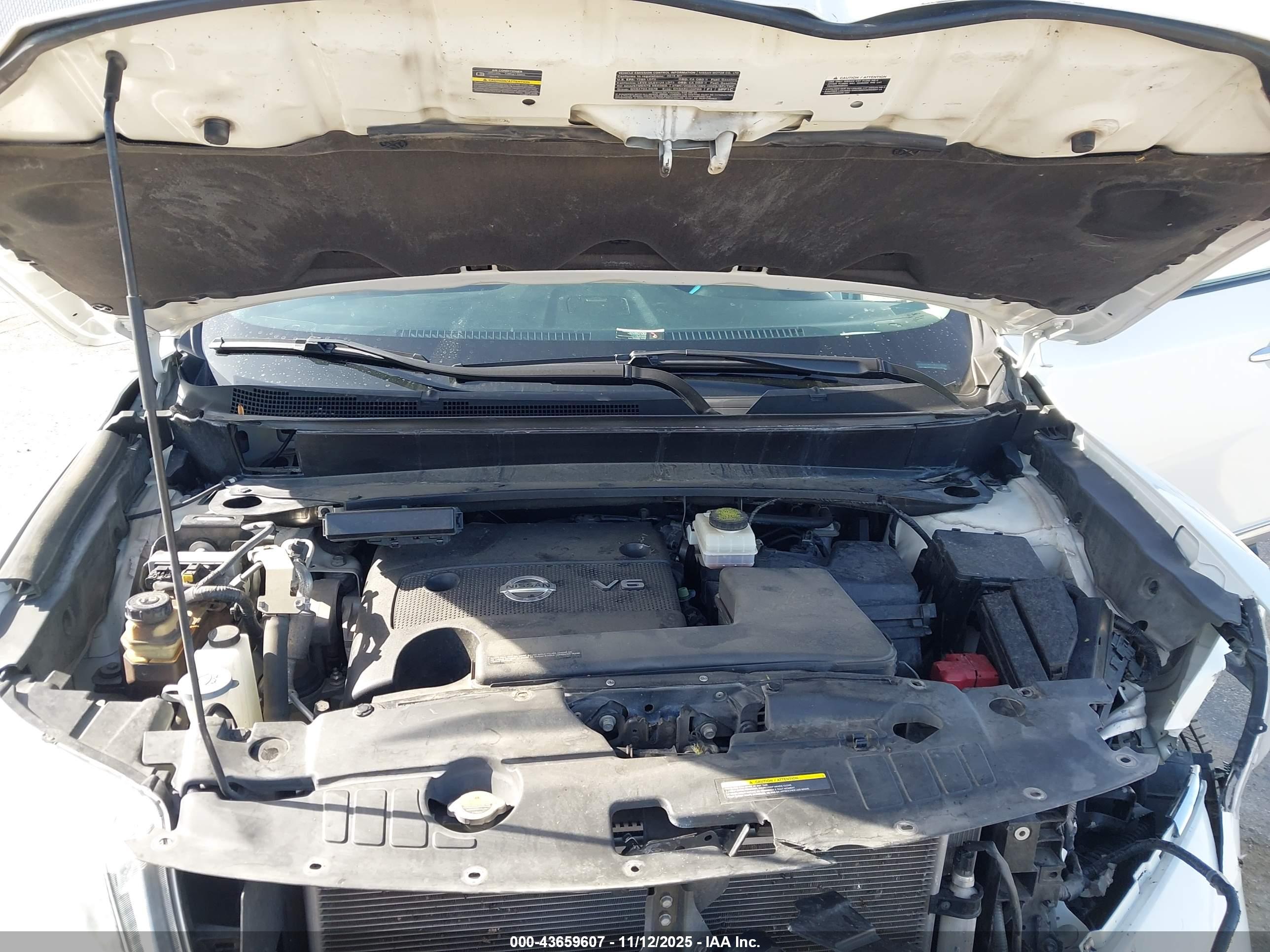 NISSAN PATHFINDER image 10
