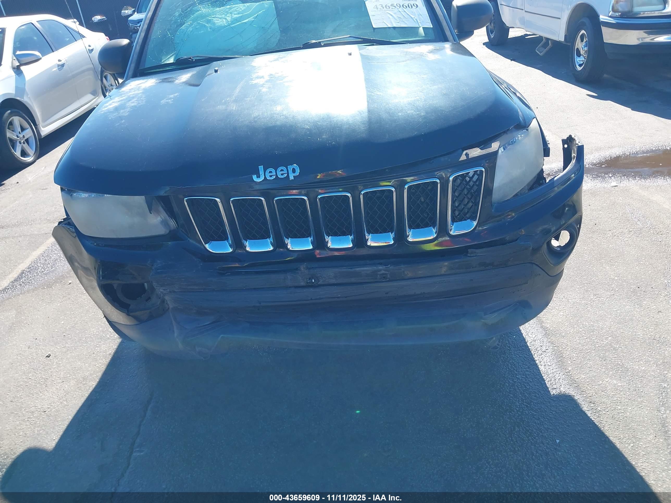 JEEP COMPASS image 6